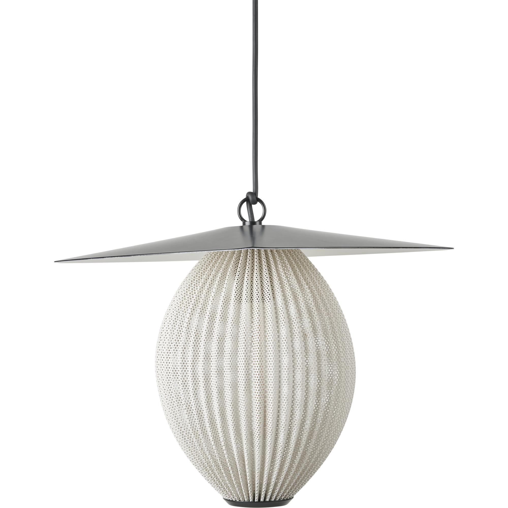 Gubi Satellite Outdoor Pendant Ø22 Cream White