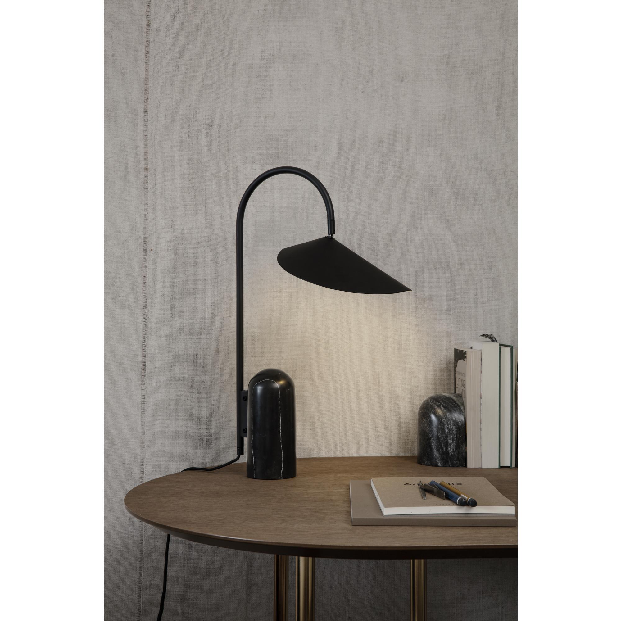 Ferm Living Arum Lampada Da Terra Cashmere