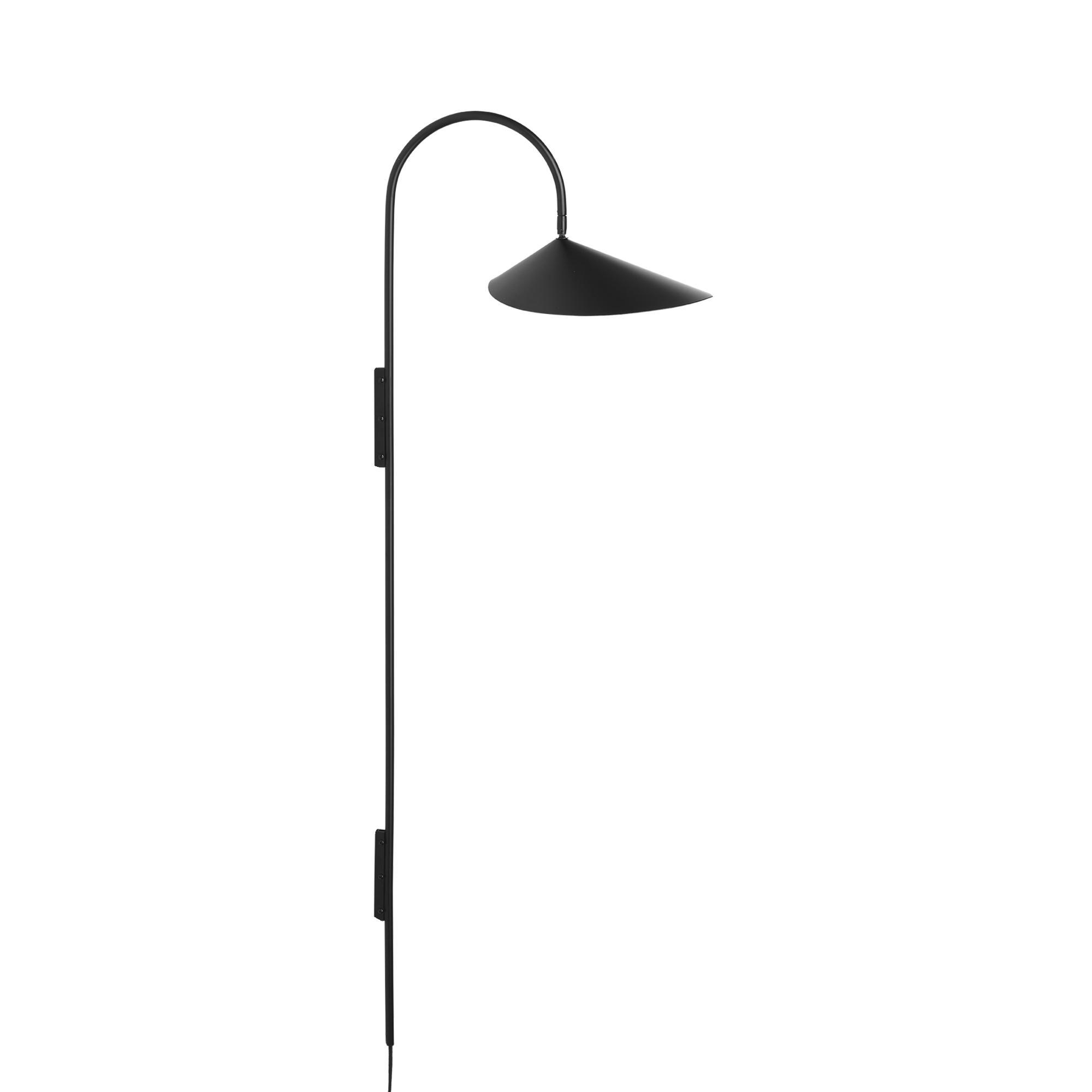 ferm LIVING Lampada da parete girevole Arum, alta, cashmere