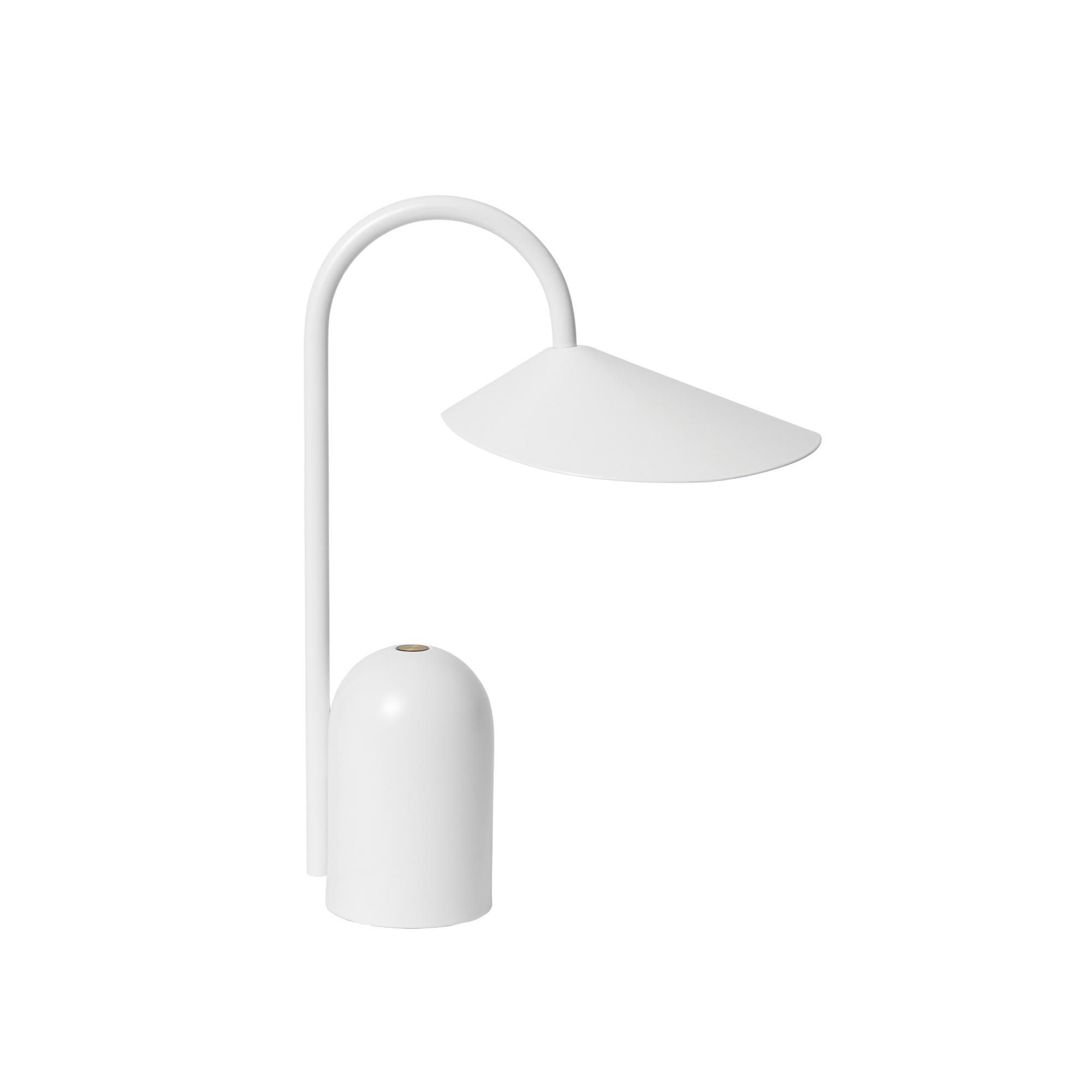 Ferm Living Arum bærbar lampe Hvit