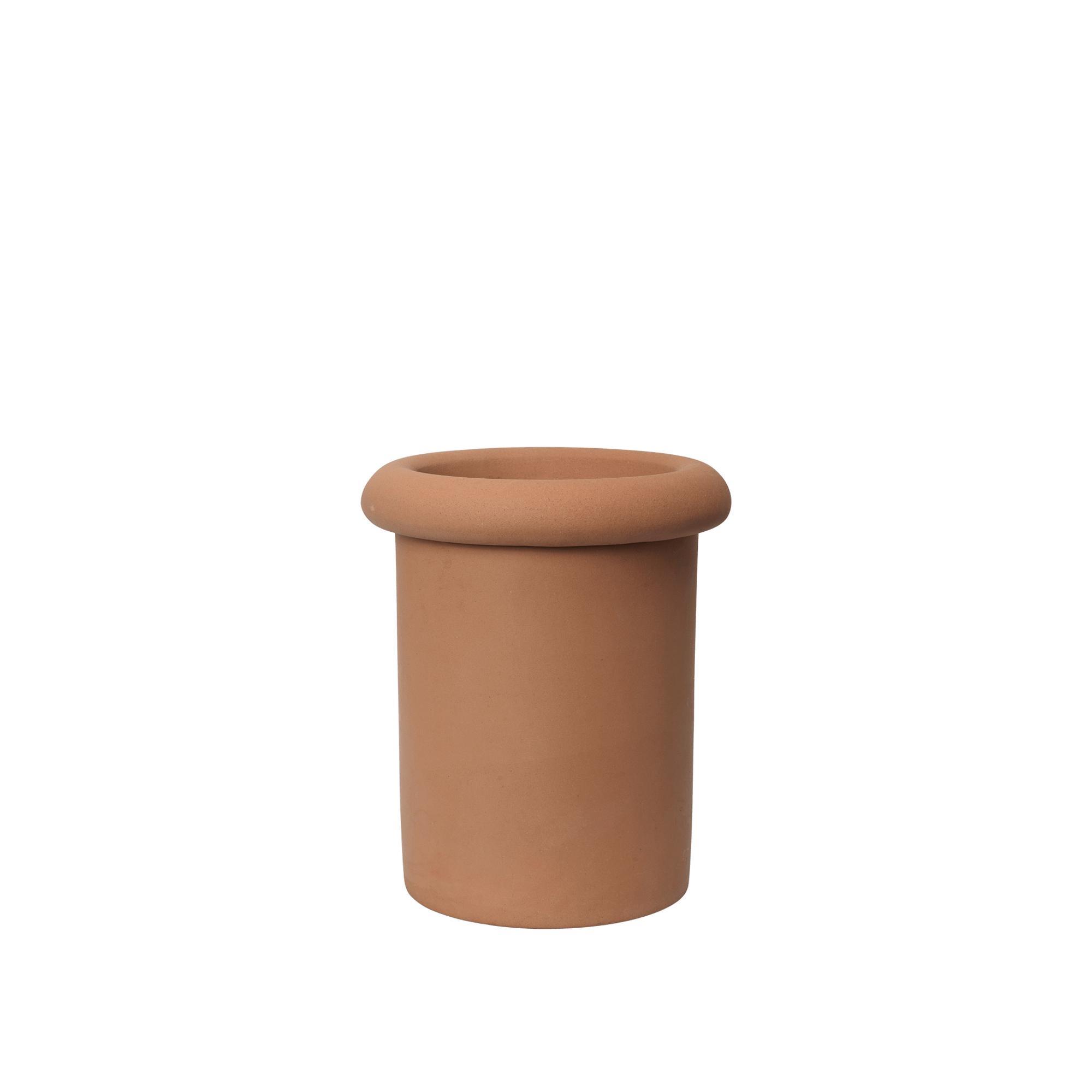 Maceta Ferm Living Rollo H36 en terracota