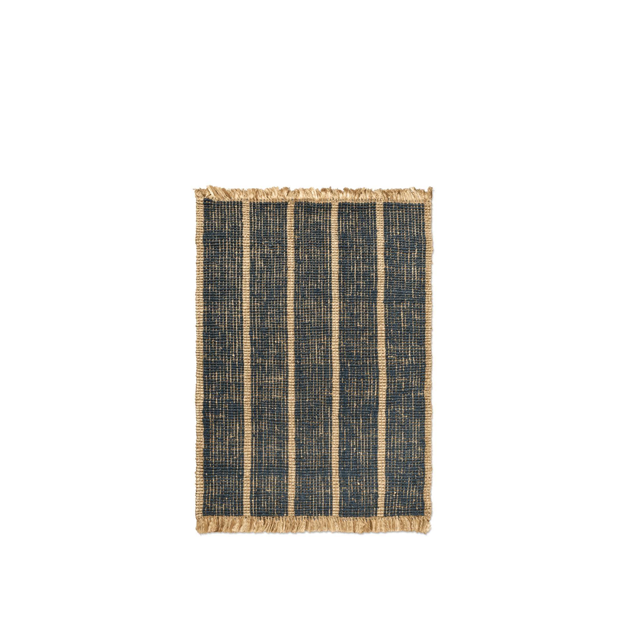 Ferm Living Athens Stripes Rug 140x200 Naturale/ Blu Inchiostro