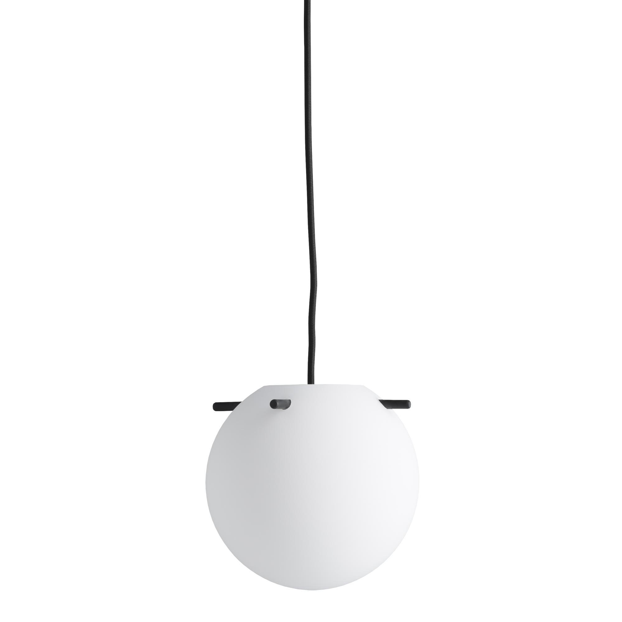 Frandsen Koi Lampadario Ø19 Opale Bianco/Bacchette Nere