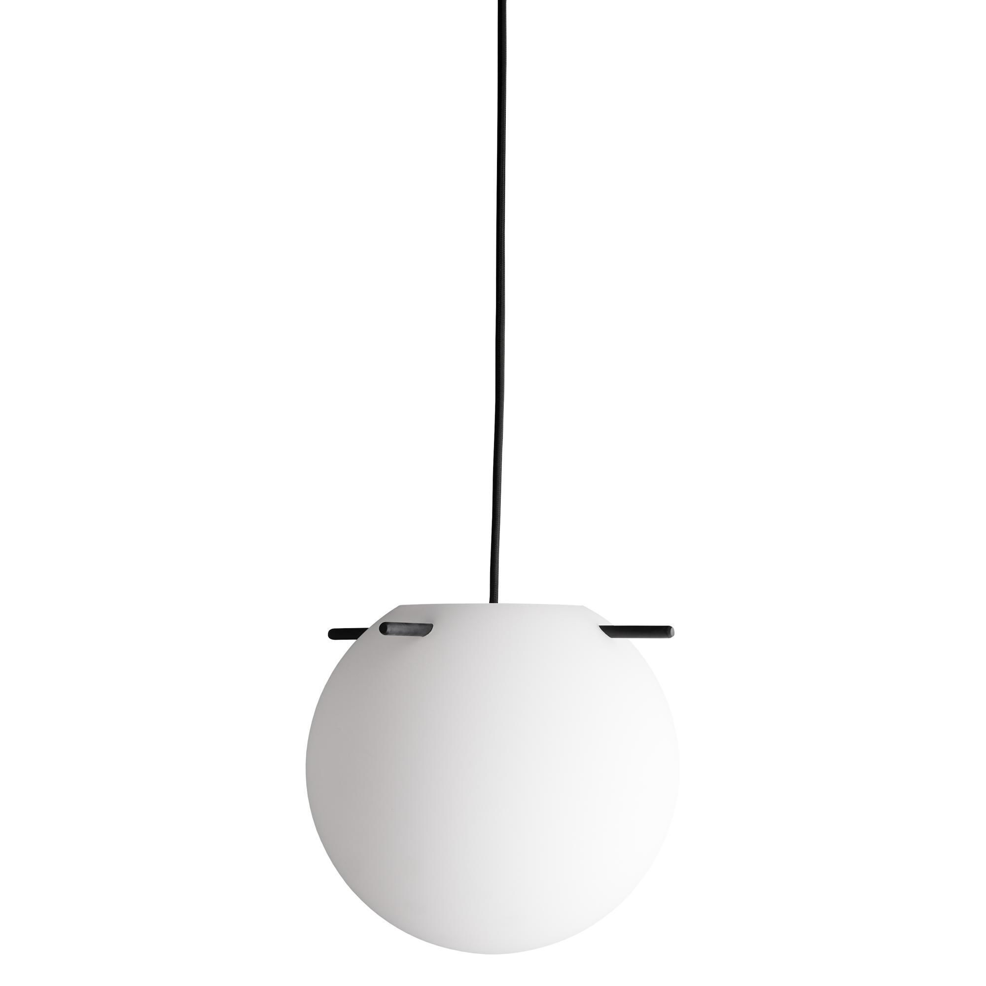 Frandsen Koi Lampadario Ø25 Opale Bianco/Bacchette Nere