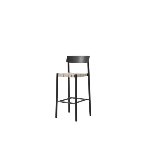 Taburete de Bar &Tradition Betty TK15 de Fresno Lacado Negro y Mimbre de Lino Natural