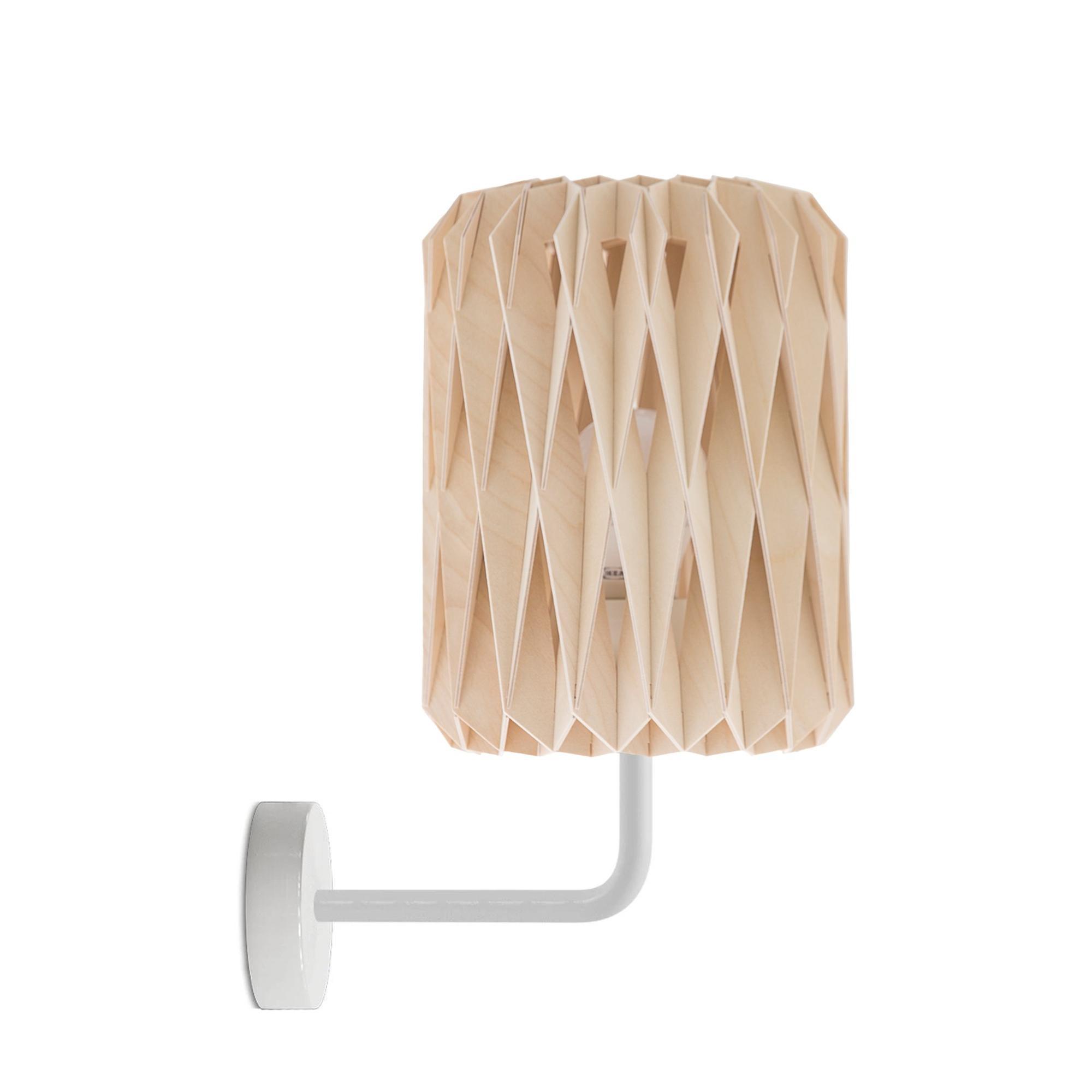 Pilke Signature 18 Wall Lamp With Arm Birch
