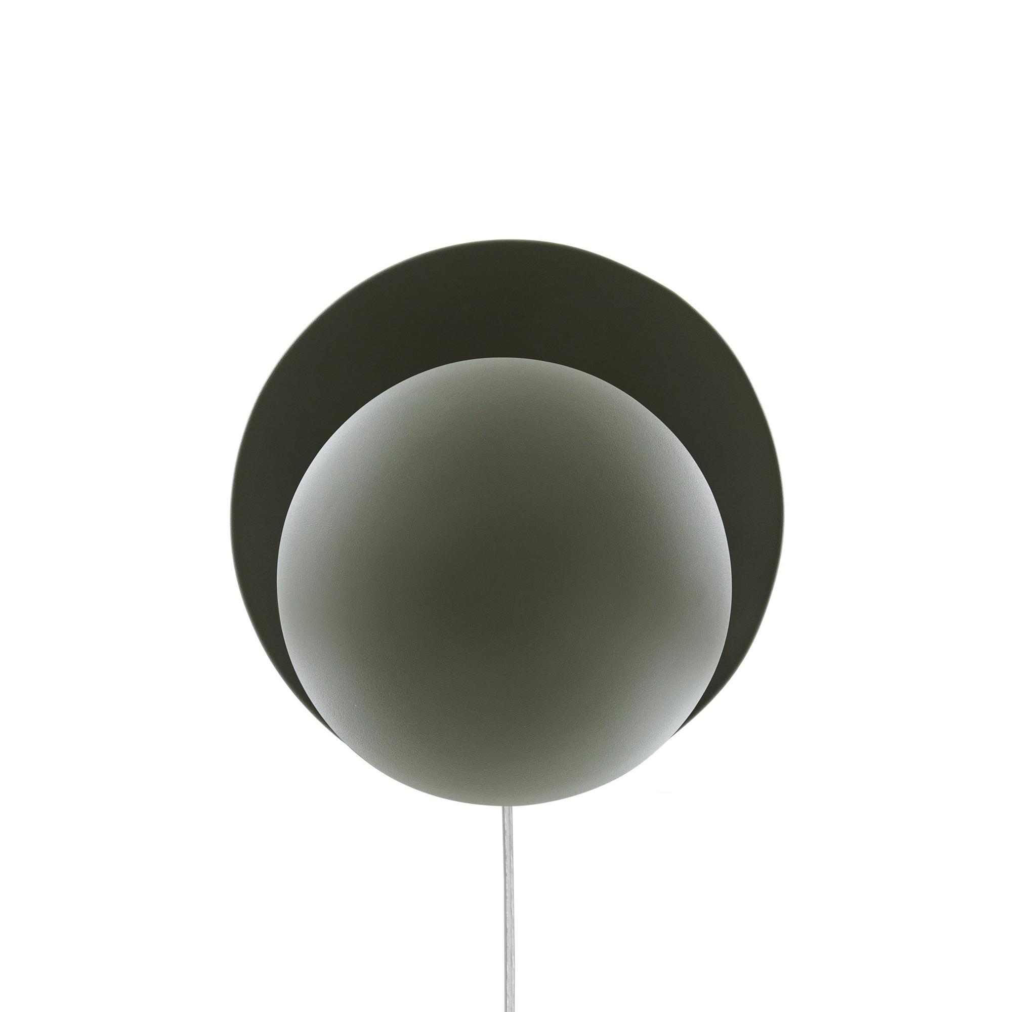 Globen Lighting Orbit Wandlampe Moosgrün