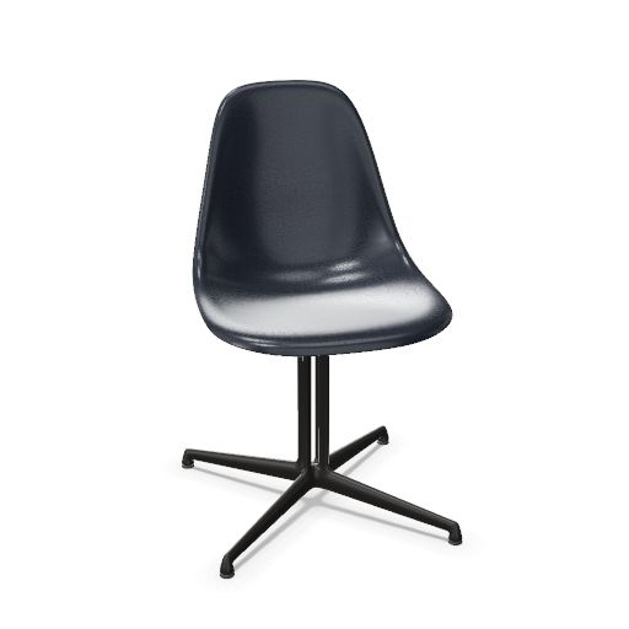Vitra Eames Fiberglass DSL Spisebordsstol Navy Blue/Smooth Basic Dark