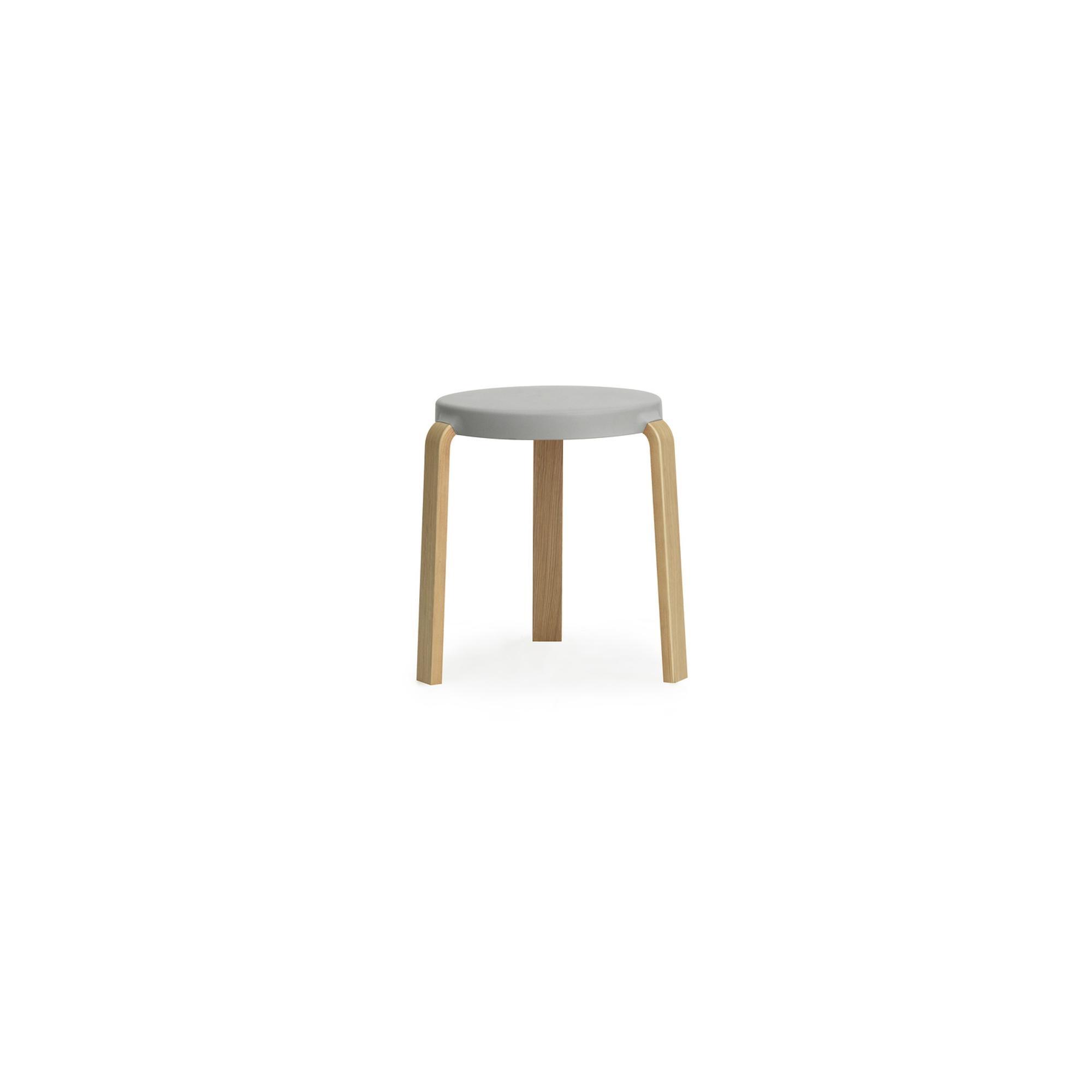 Normann Copenhagen Tap Tabouret Chêne/ Gris