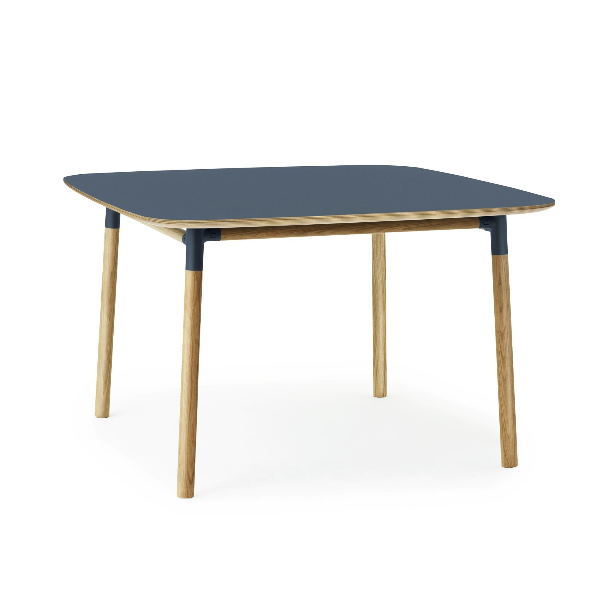 Tavolo da Pranzo Normann Copenhagen Form 120 x 120 cm Blu/Rovere