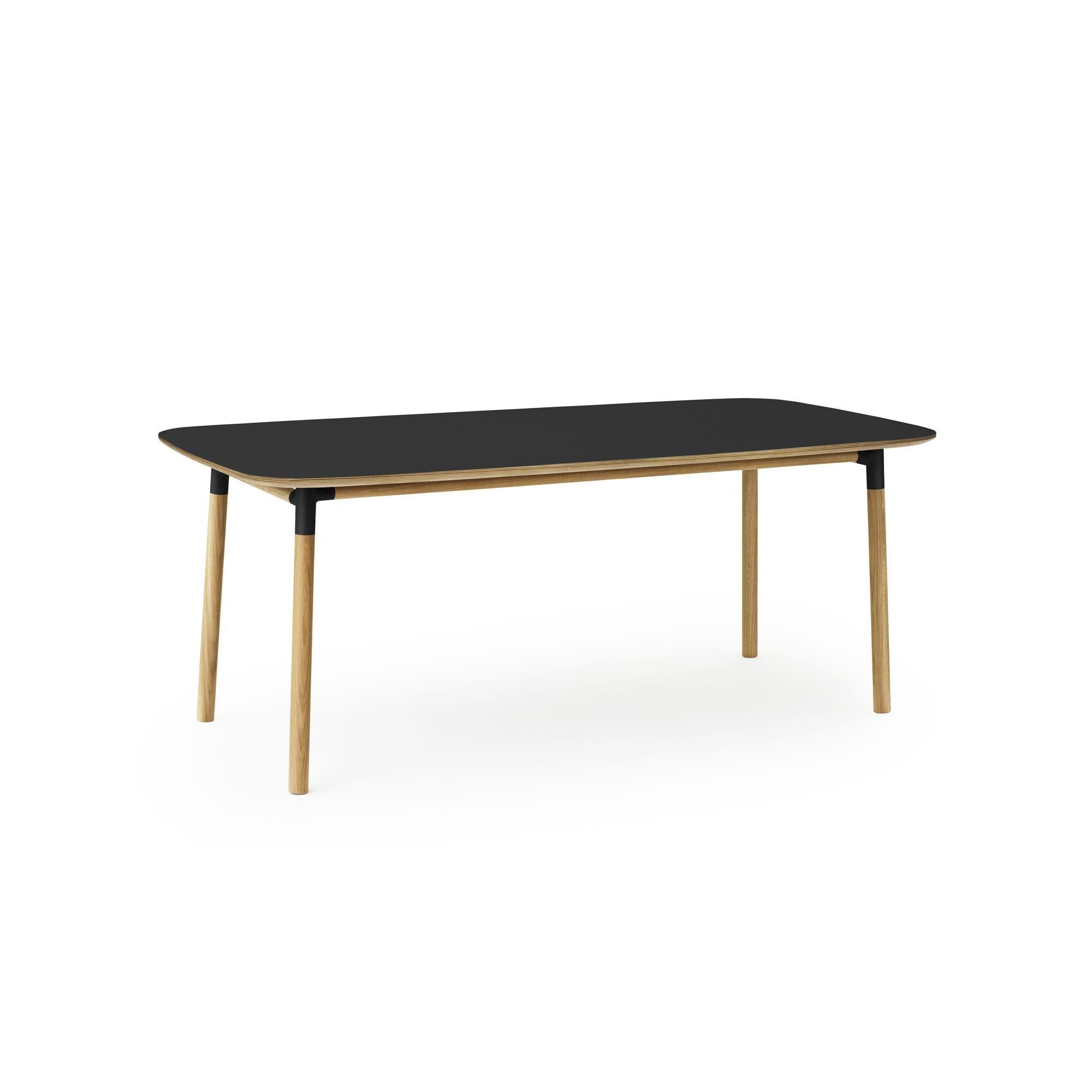 Normann Copenhagen Mesa de Comedor Form 95 x 200 cm Negro/roble