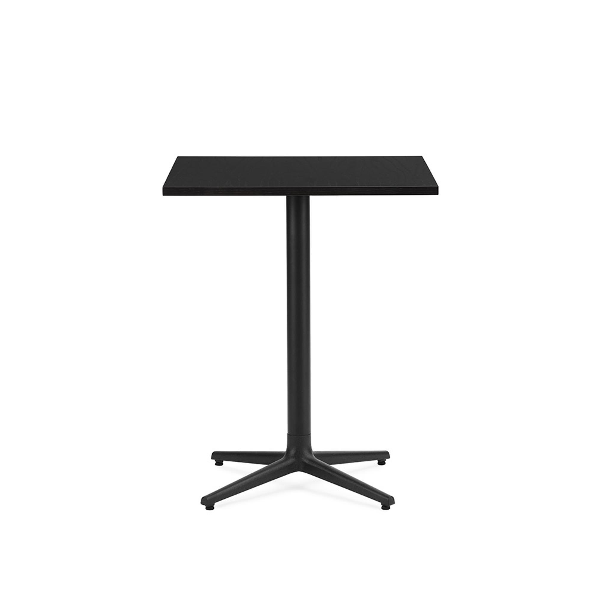 Normann Copenhagen Allez Café Pöytä 4L 60 x 60 cm Musta tammi