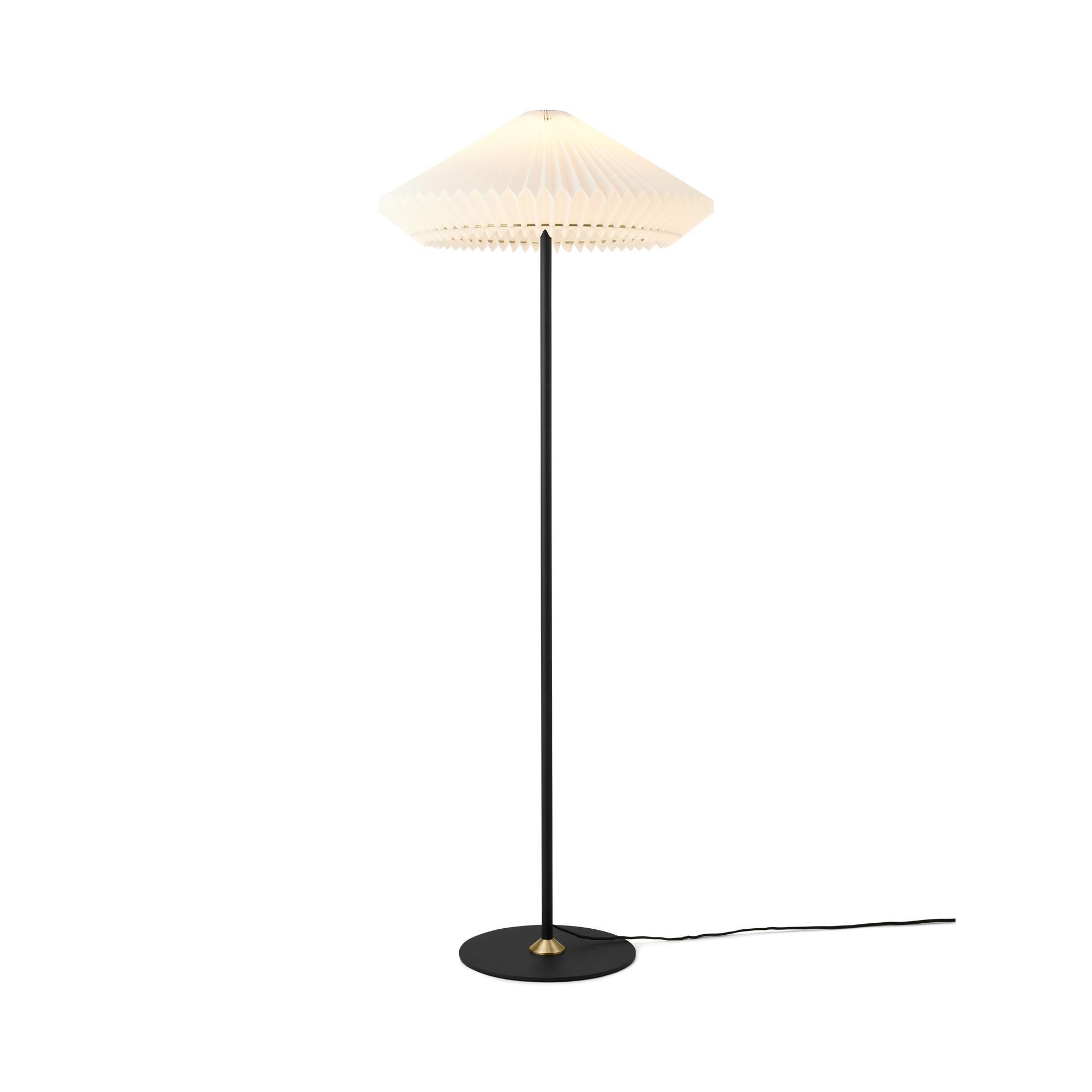 Halo Design Paris Stehlampe Ø56 Clean White/ Schwarz