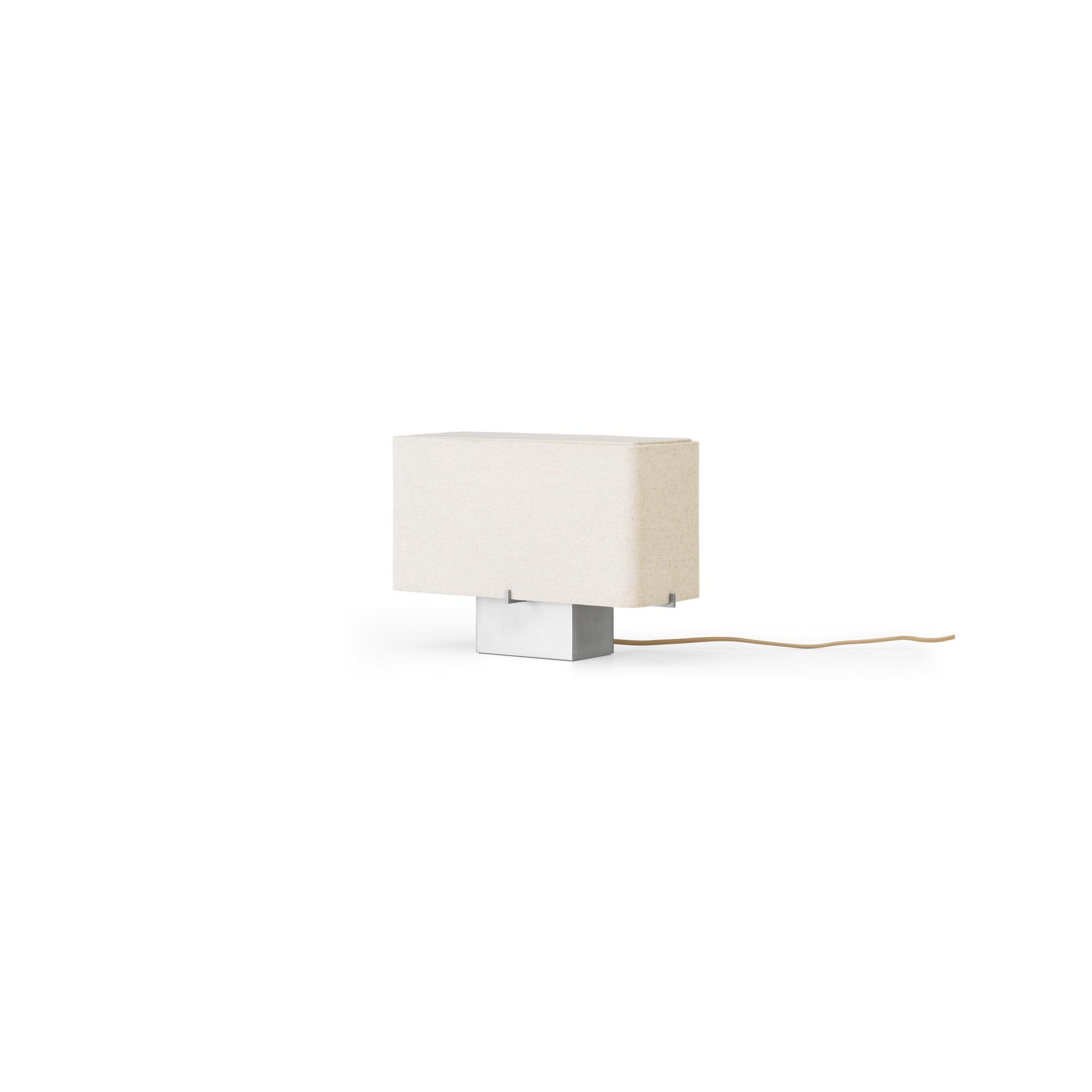 Audo Nonna Bordlampe H24 Børstet Aluminium/Sand