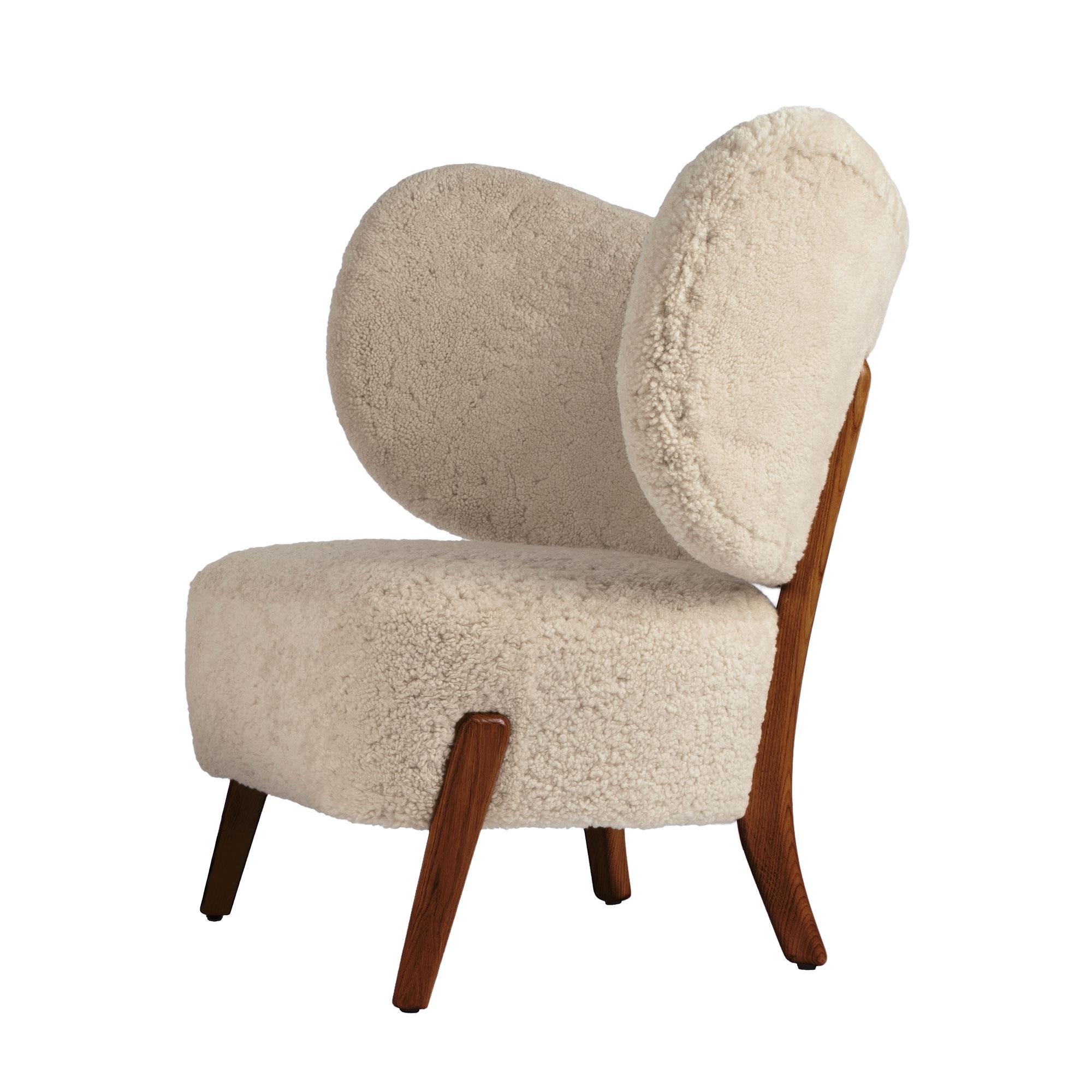 Mazo TMBO Armchair Walnut/ Sheepskin Moonlight