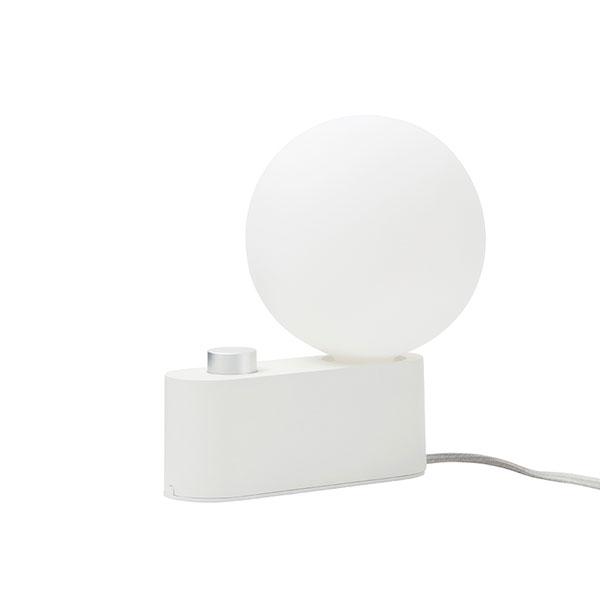 13: Tala Alumina Bordlampe Hvid med Sphere IV