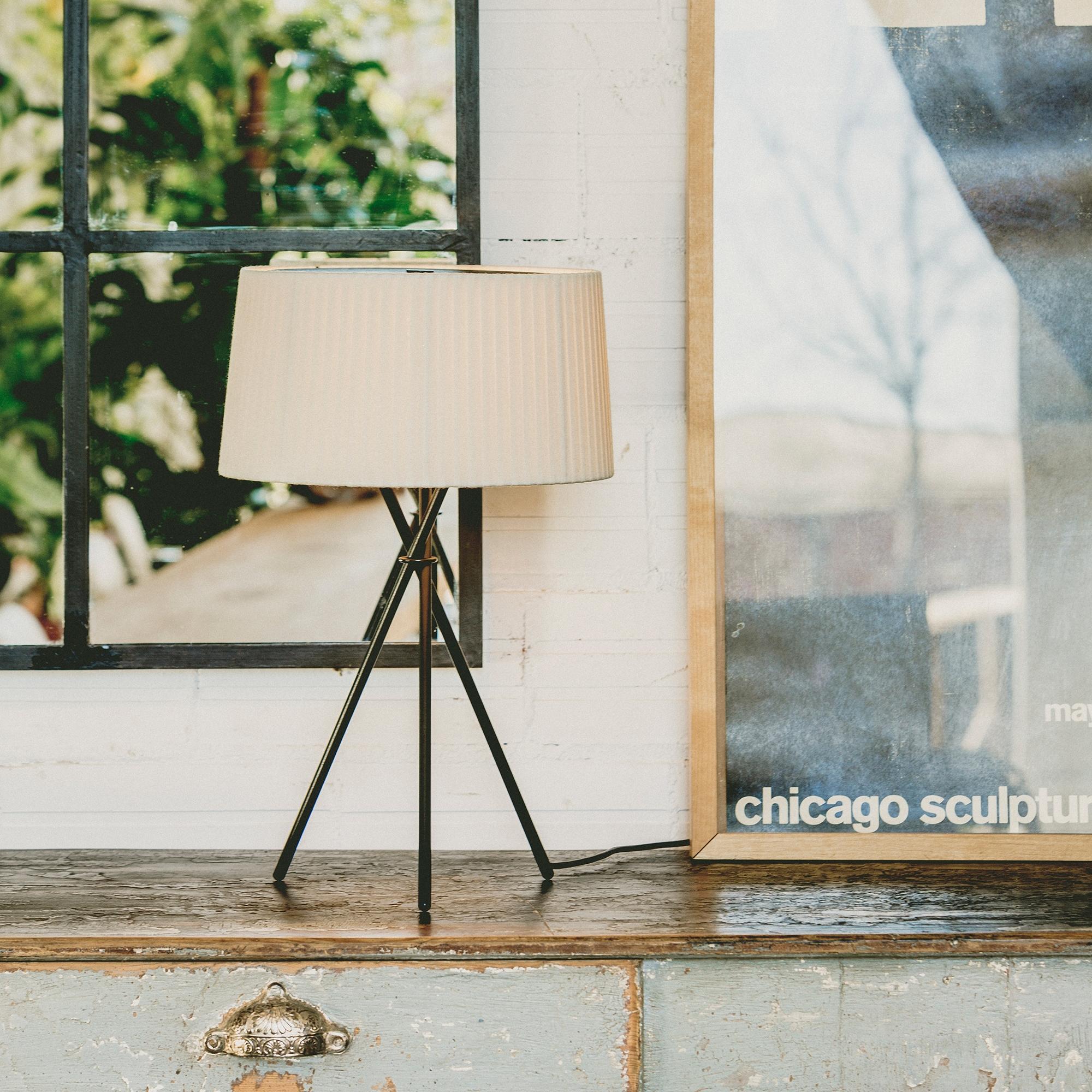 yellow tripod table lamp