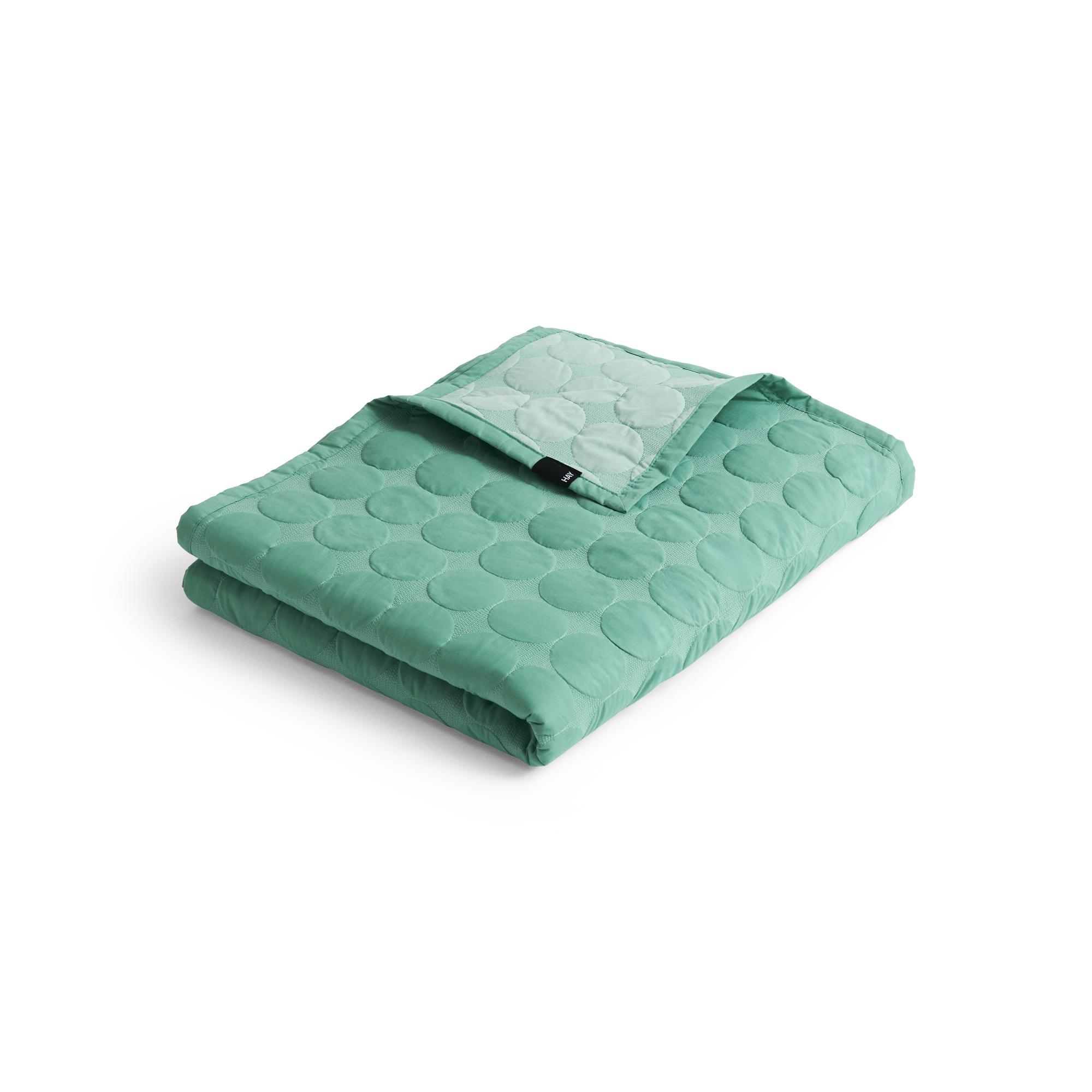 HAY Mega Dot Biologische Sprei 195x245 Zeegroen