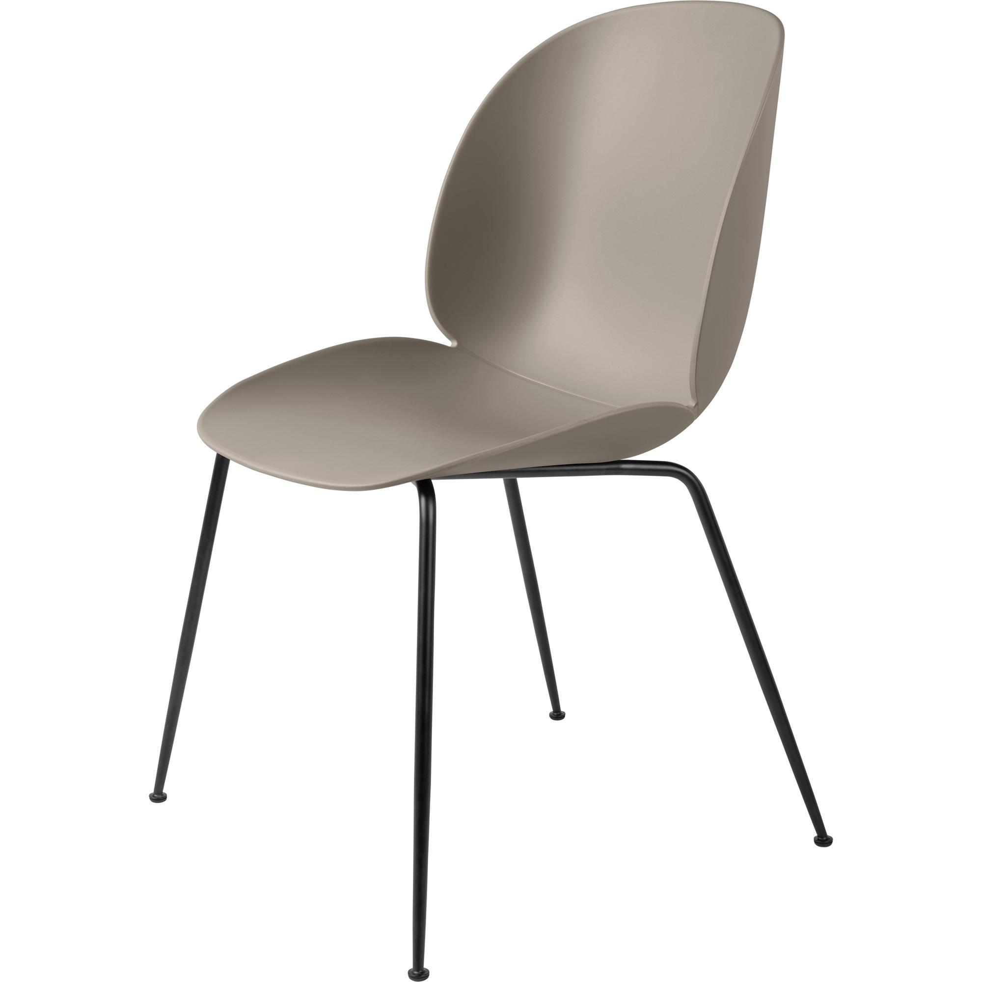 GUBI Beetle Dining Chair Conic Base Matt Black/ New Beige