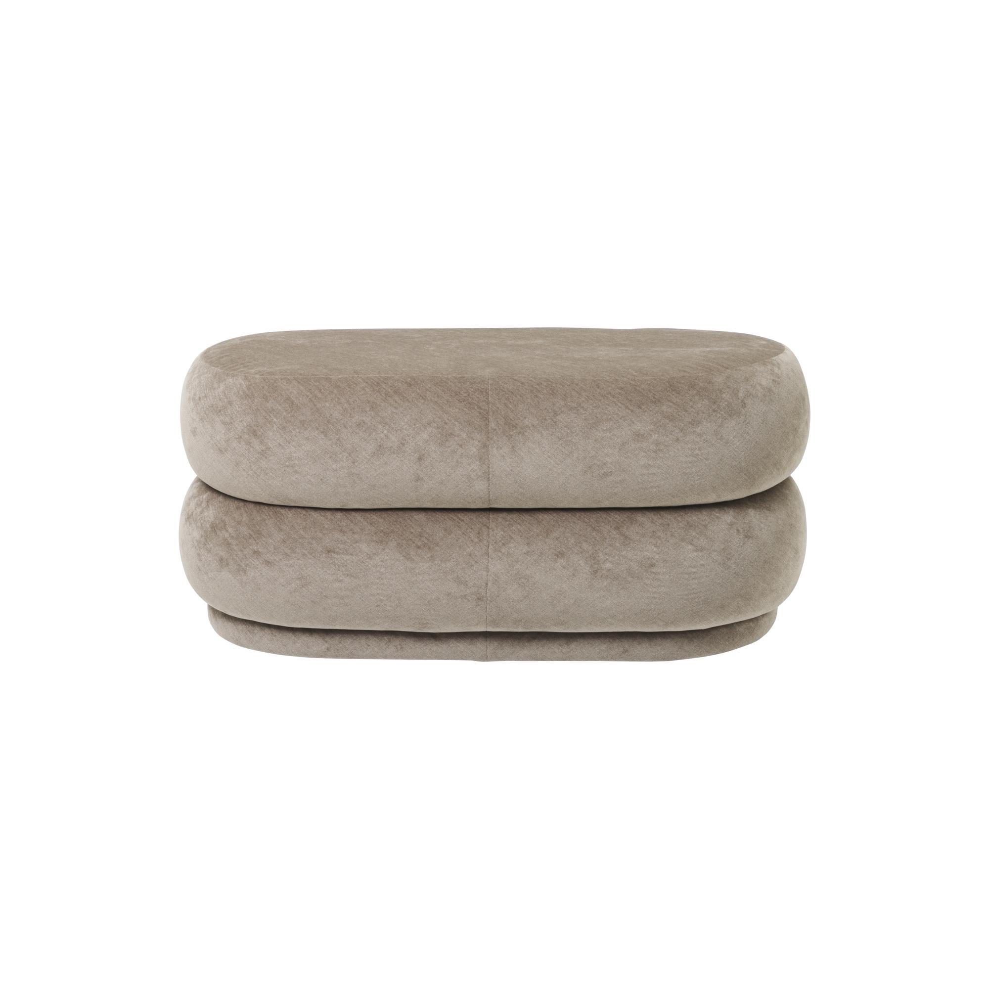 Ferm Living Oval Pouf Haalistunut Samettibeige