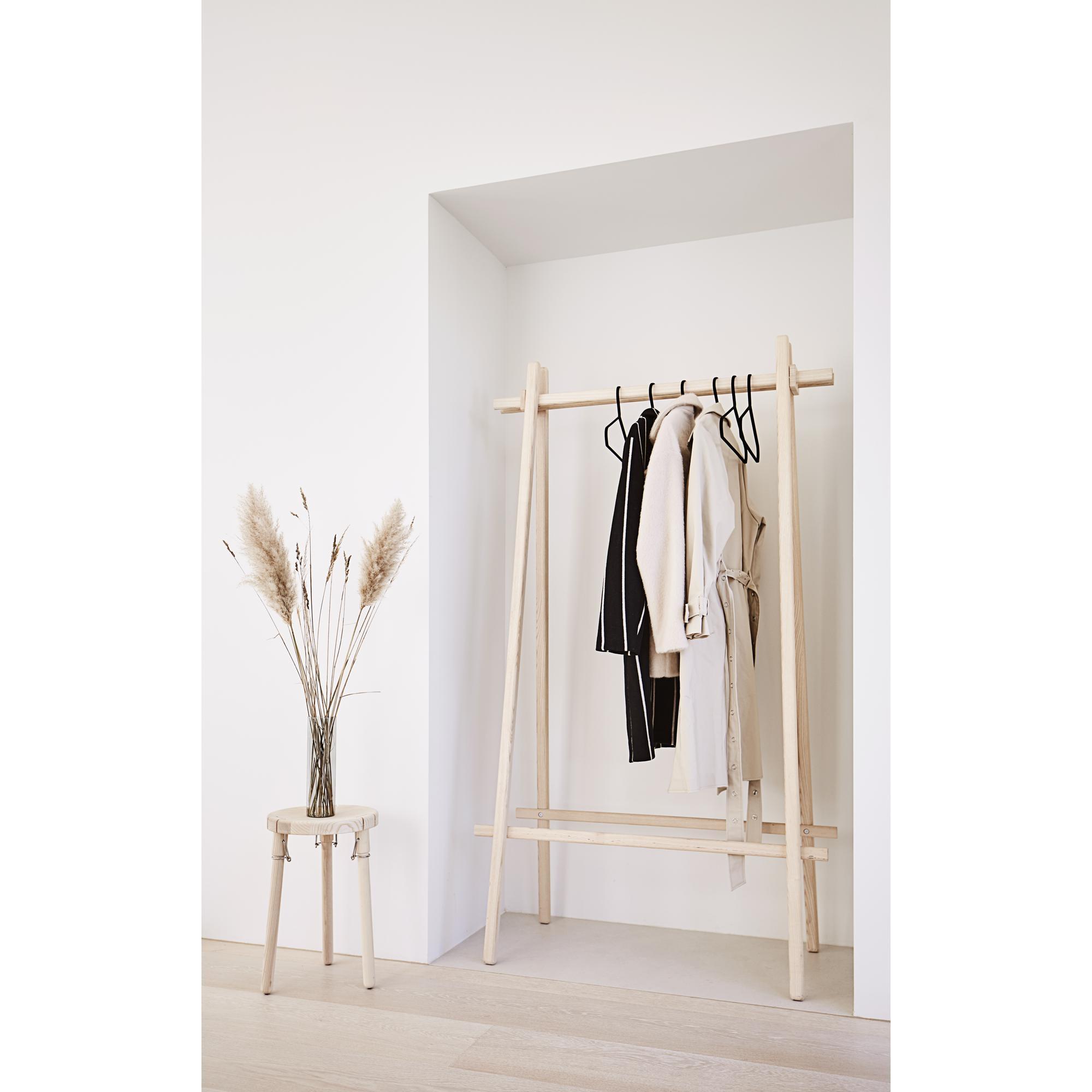 Andersen Furniture Clothes Rack Asketræ Køb her!