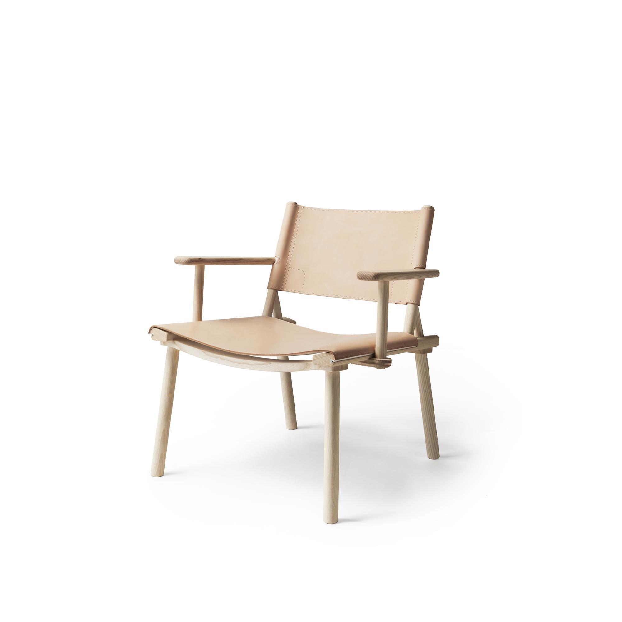 Nikari December Armchair w. Armrests Oiled Ash wood/Nude Leather