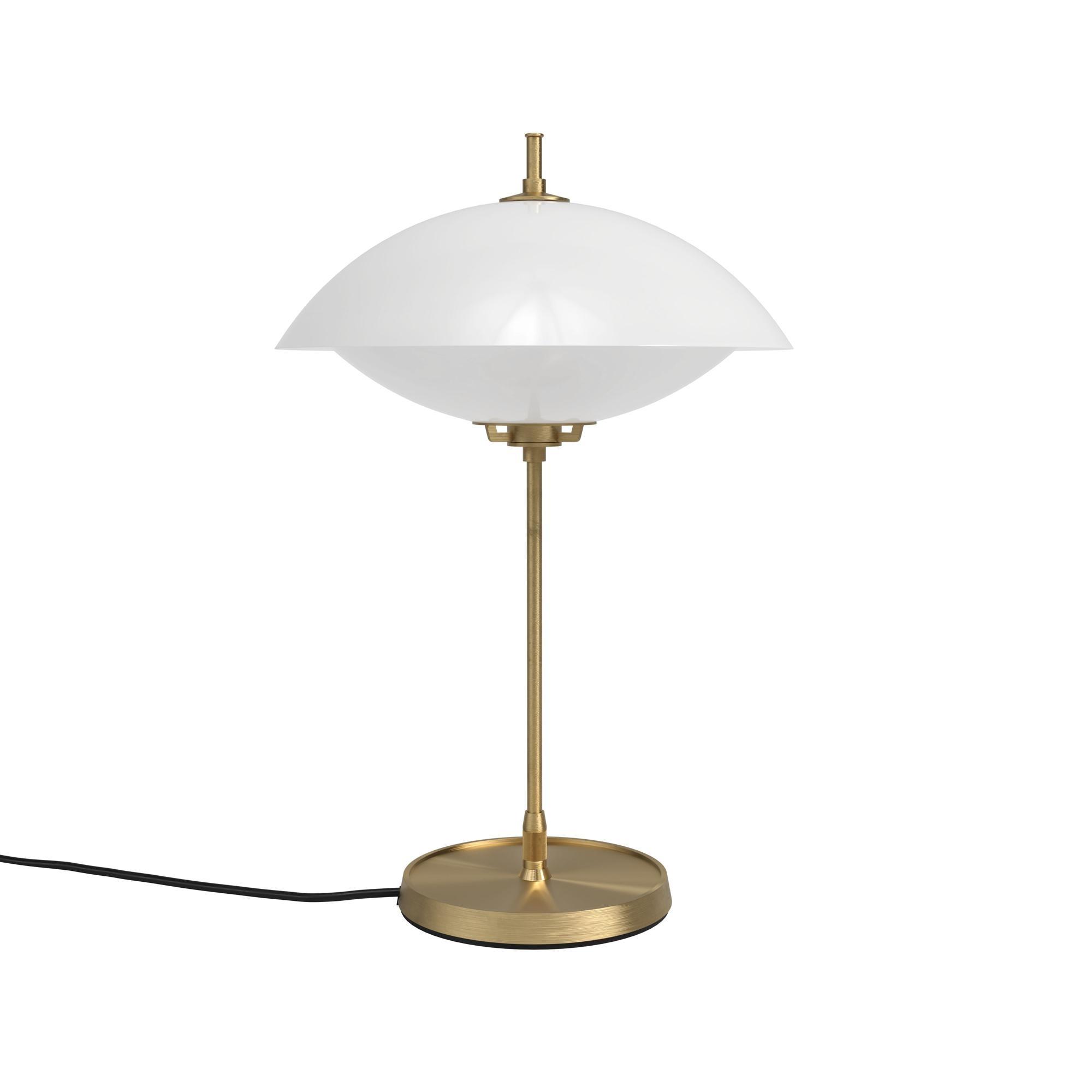 Fritz Hansen Clam Tischlampe Opal/ Messing