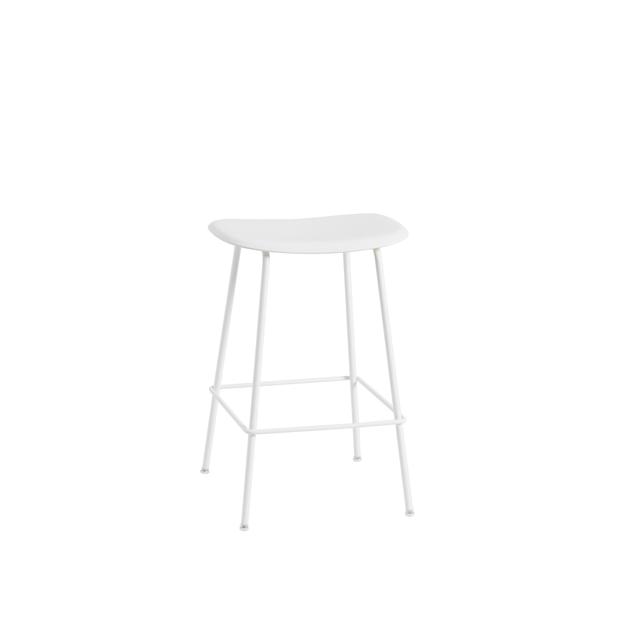 Muuto Fiber Bar Stool w. Tube Base White/ White H66 cm