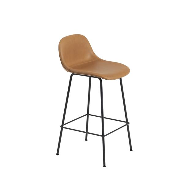 Muuto Fiber Barstol med Tube Base Og Ryglæn Læder Polstret Cognac/Sort H87,5 cm