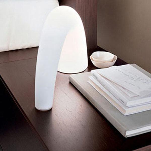 FontanaArte Thor Bordlampe Opal Glas Stor