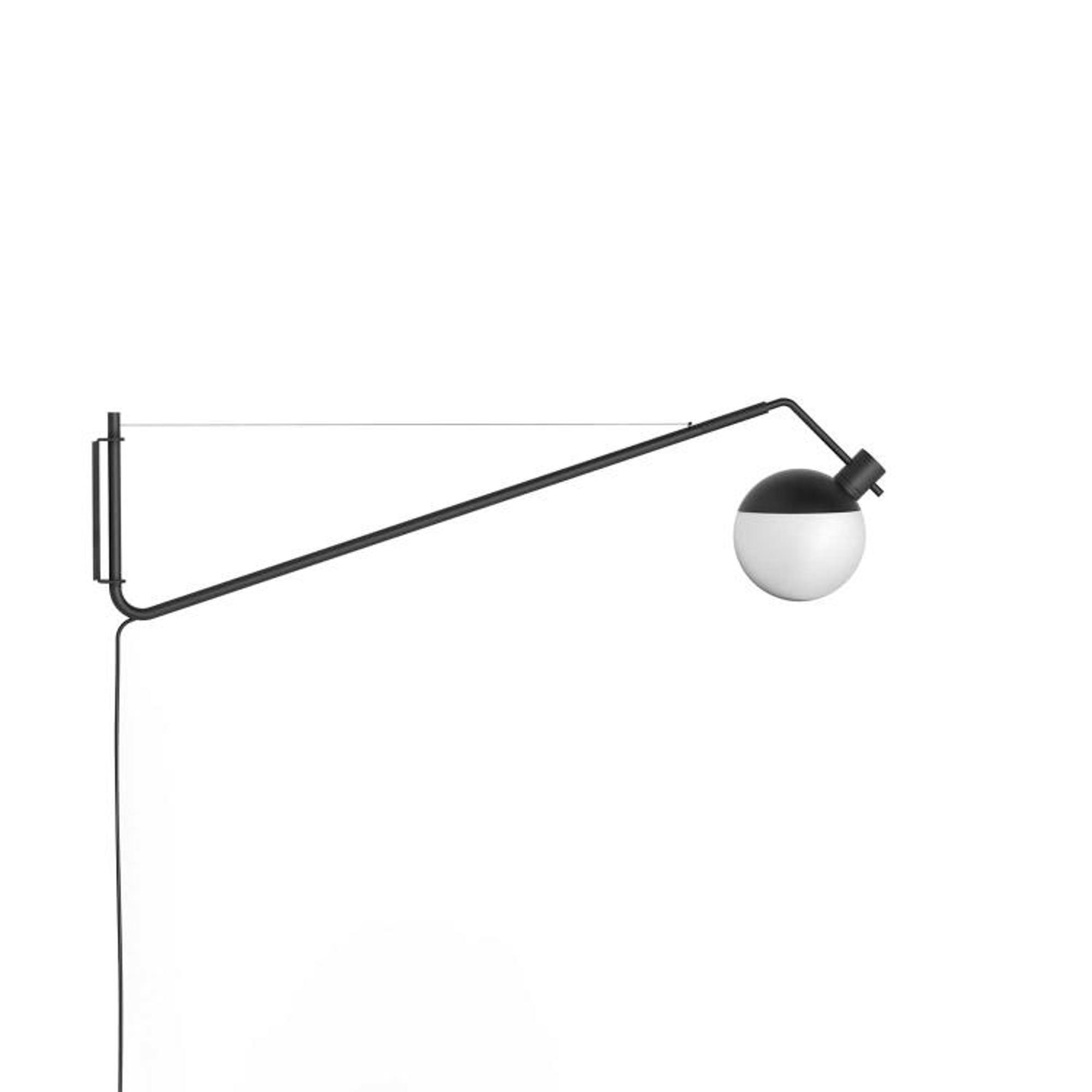 Grupa Products Baluna Vegglampe Lang Sort