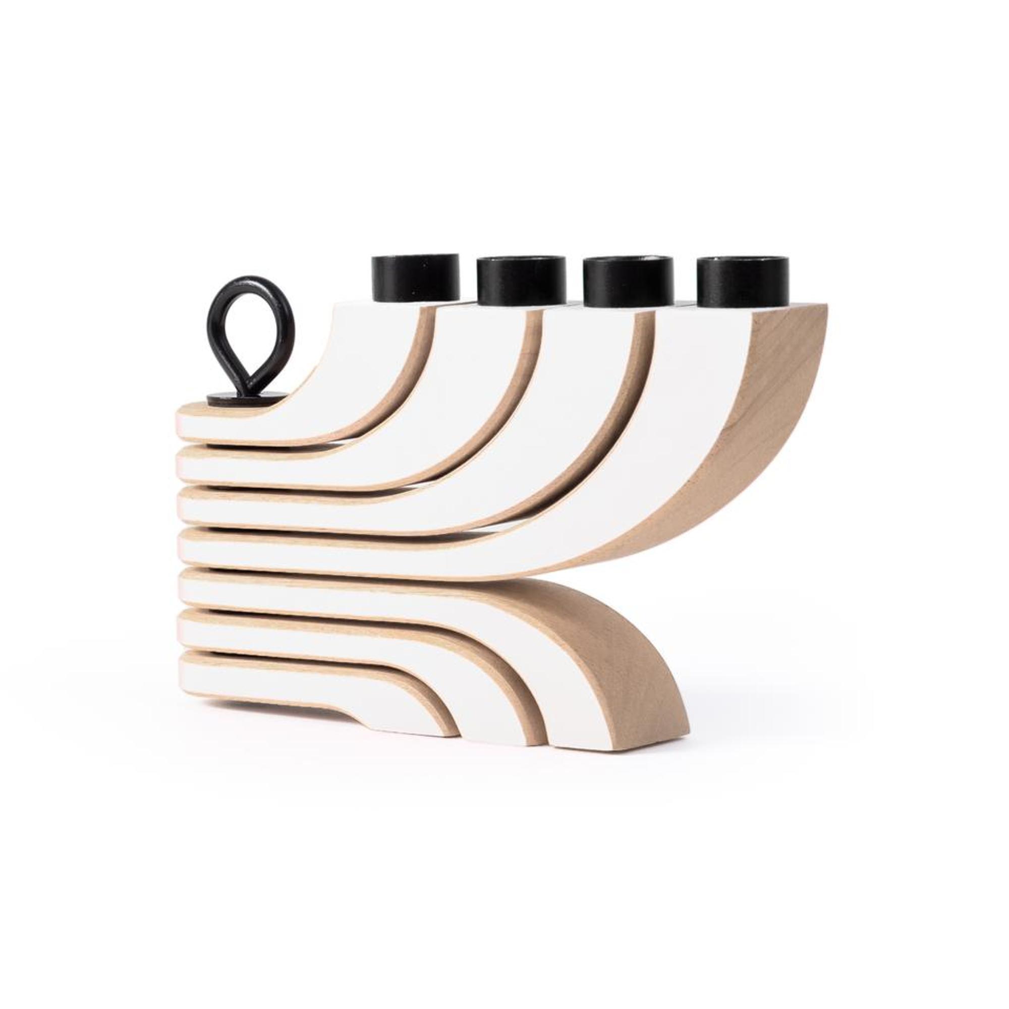 Design House Stockholm Nordic Light 4-haarainen Kynttilänjalka, Valkoinen