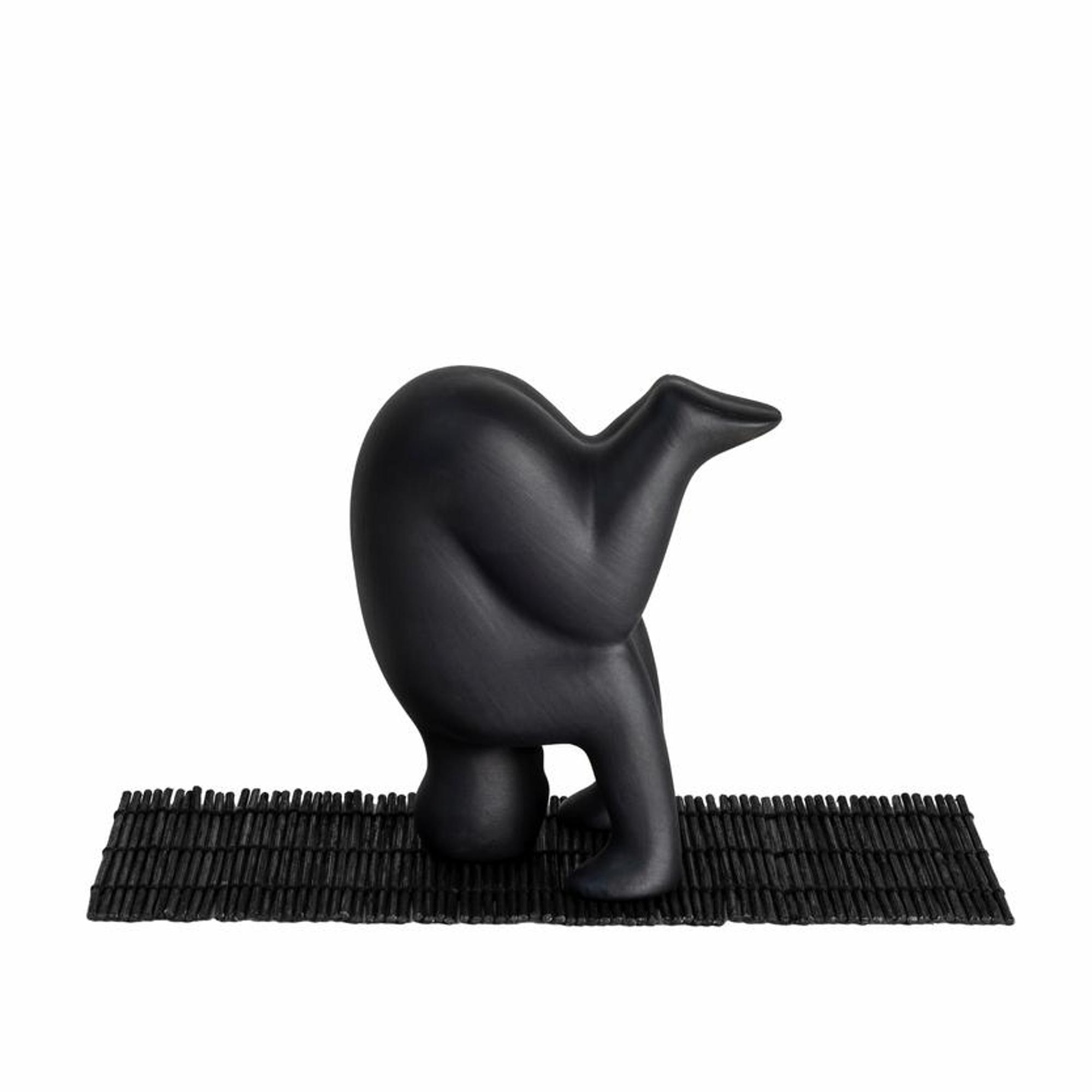 Design House Stockholm Yoga No 4 Sculpture Black