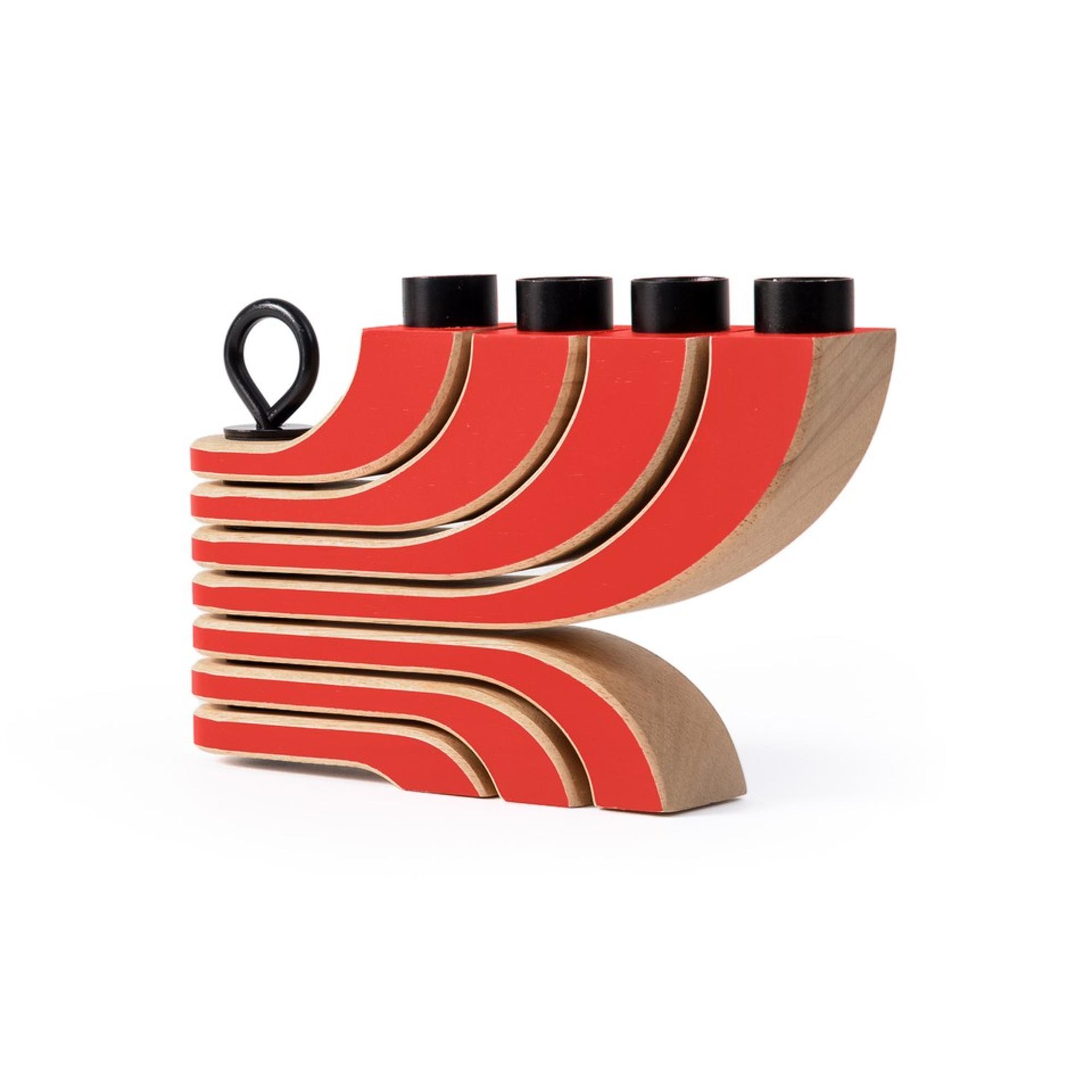 Design House Stockholm Nordic Light 4-Arms Lysestage Rød