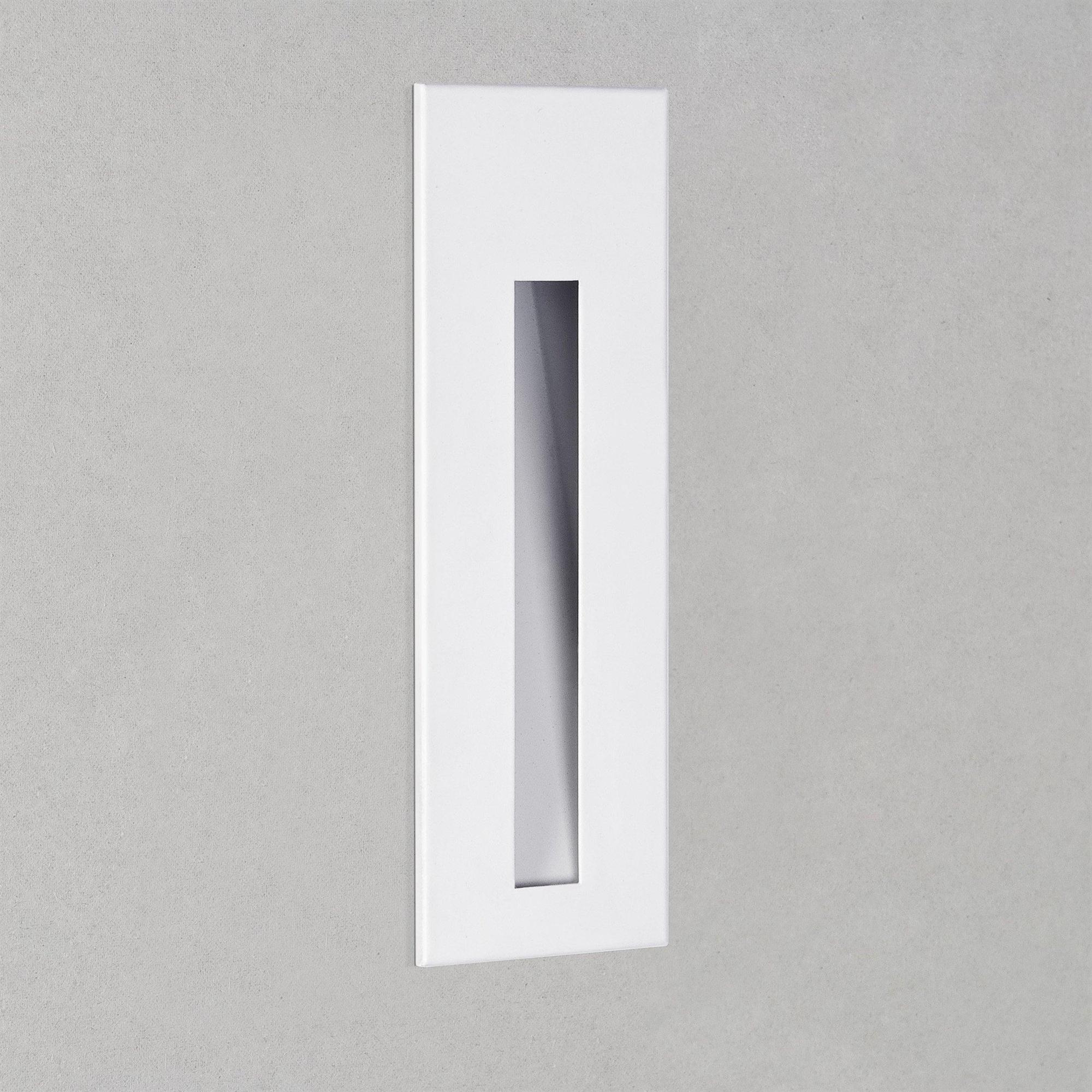 Astro Borgo 55 LED 2700K Matt White