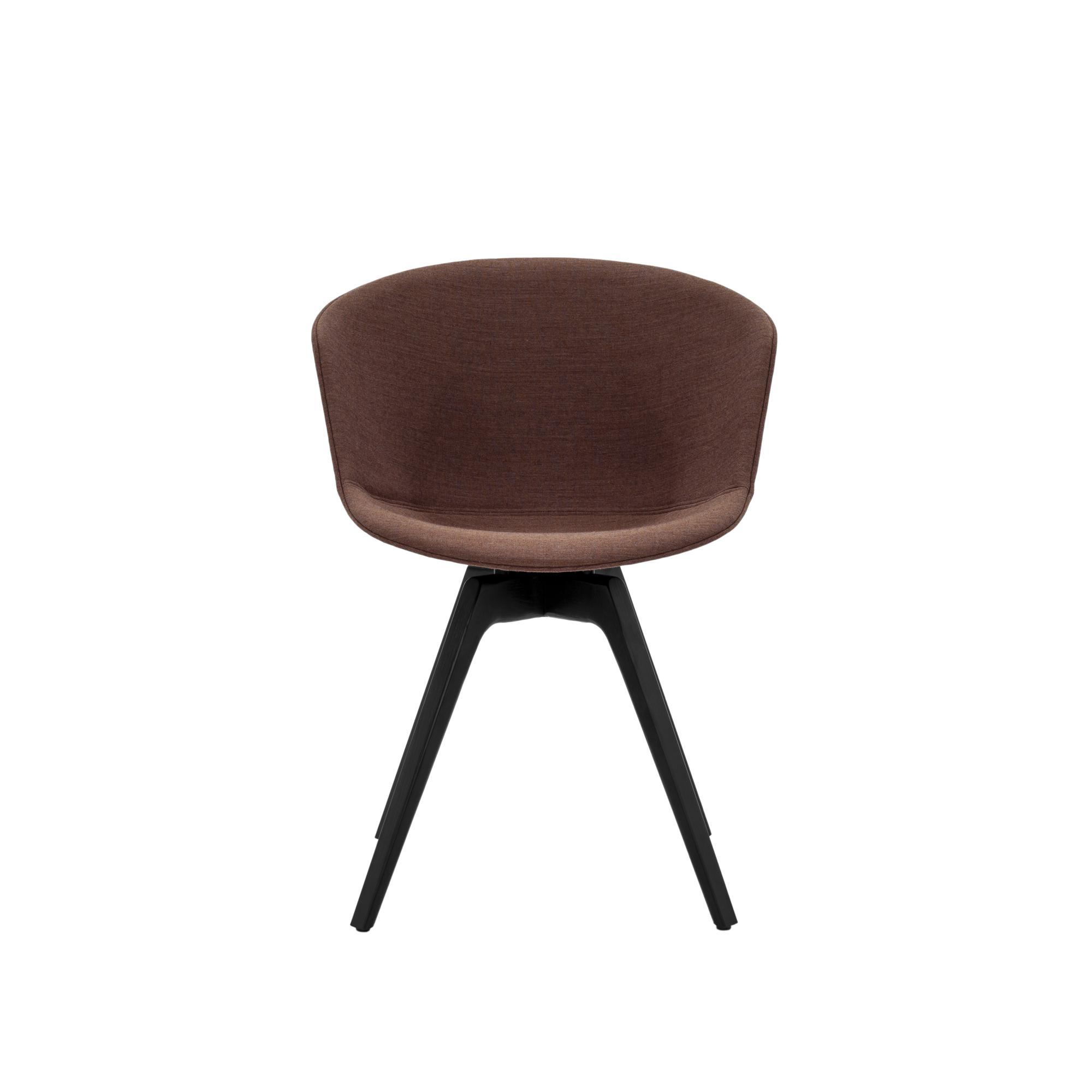 Wendelbo Mono V3 Dining Chair with Cover Remix 3 346