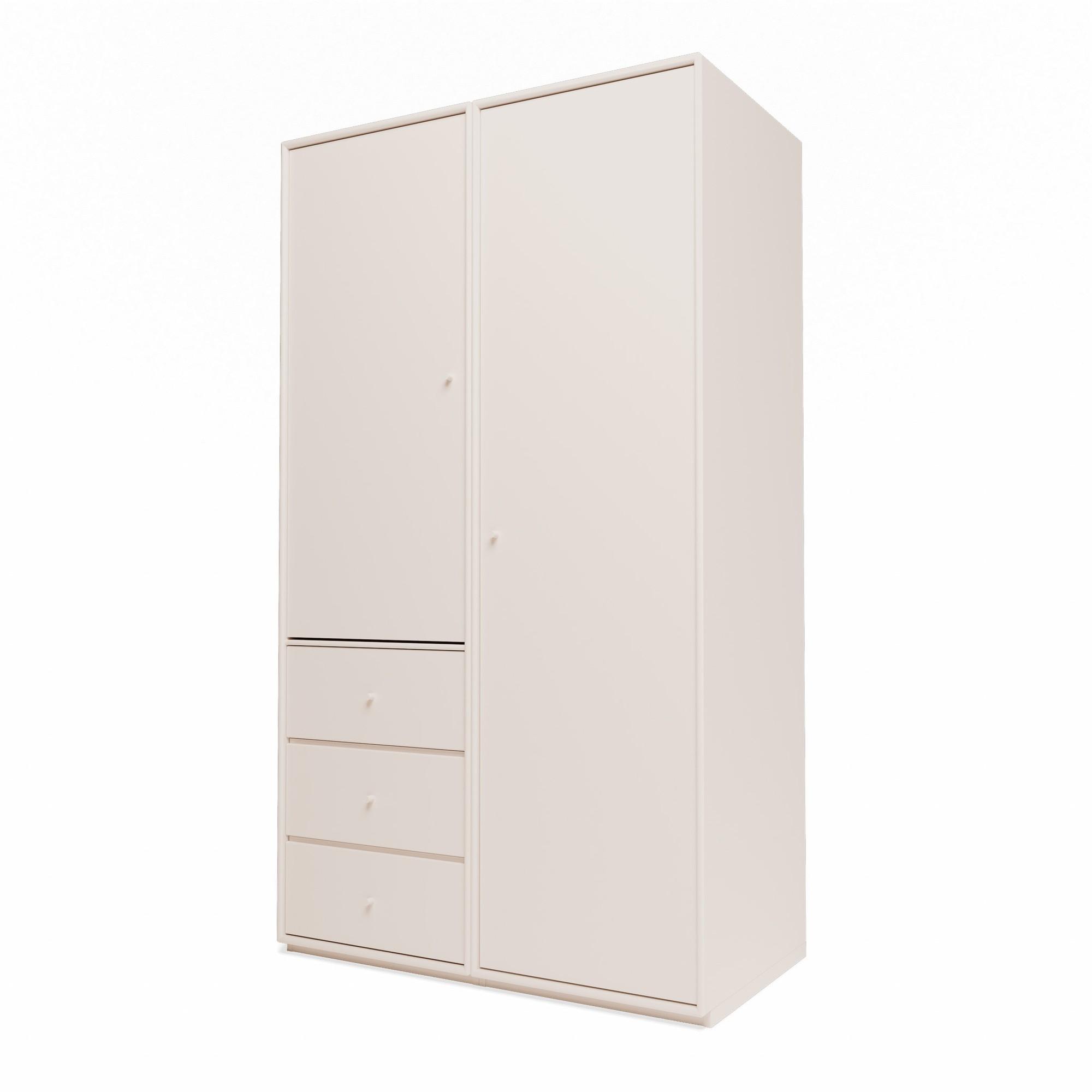 Montana Selection Kleiderschrank III mit Sockel 158-Oat