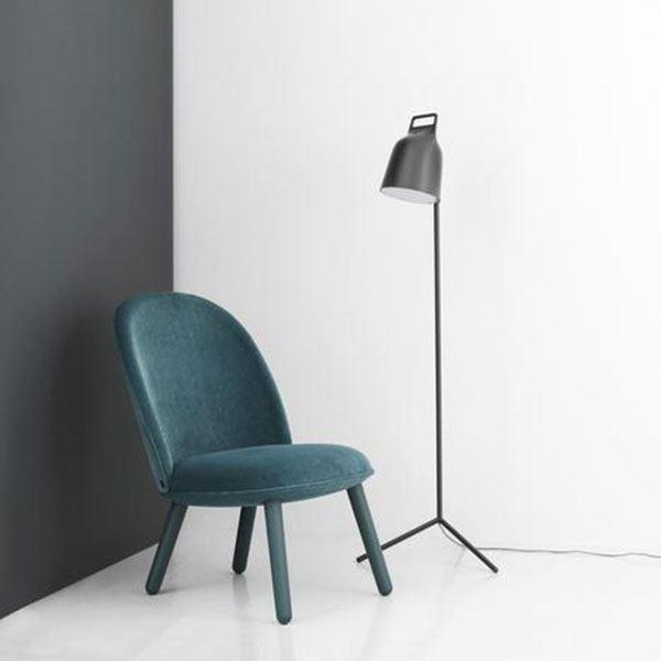 Normann Copenhagen Stage Gulvlampe Grå Miljø