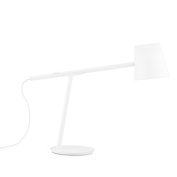 Normann Copenhagen Momento Bordlampe Hvid
