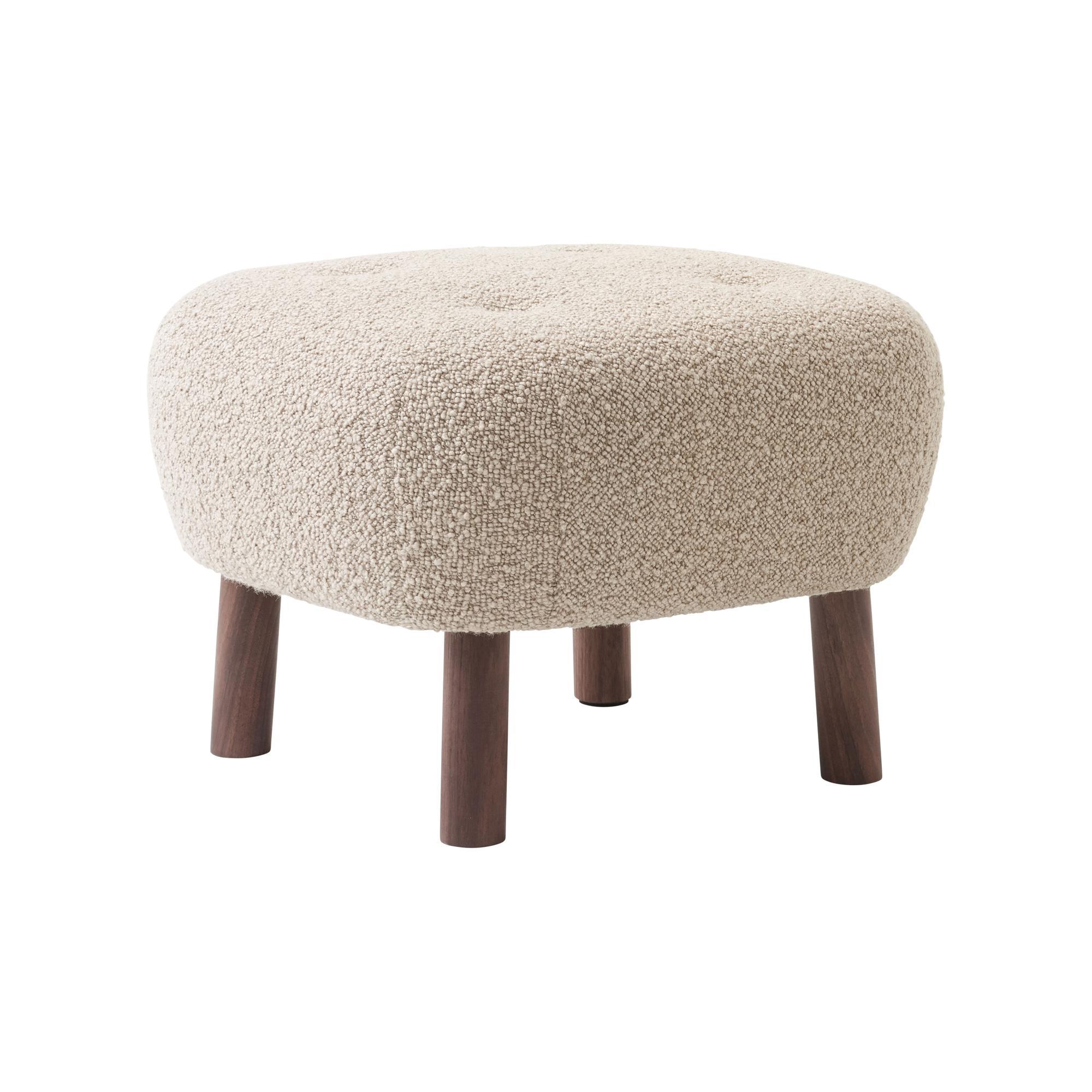 &Tradition Little Petra ATD1 Pouf Karakorum 003/Walnut