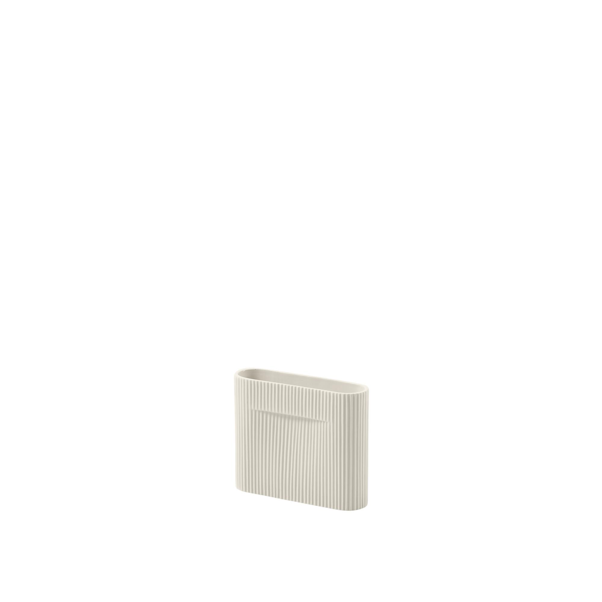 Muuto Ridge Vase Off-white H16.5 cm