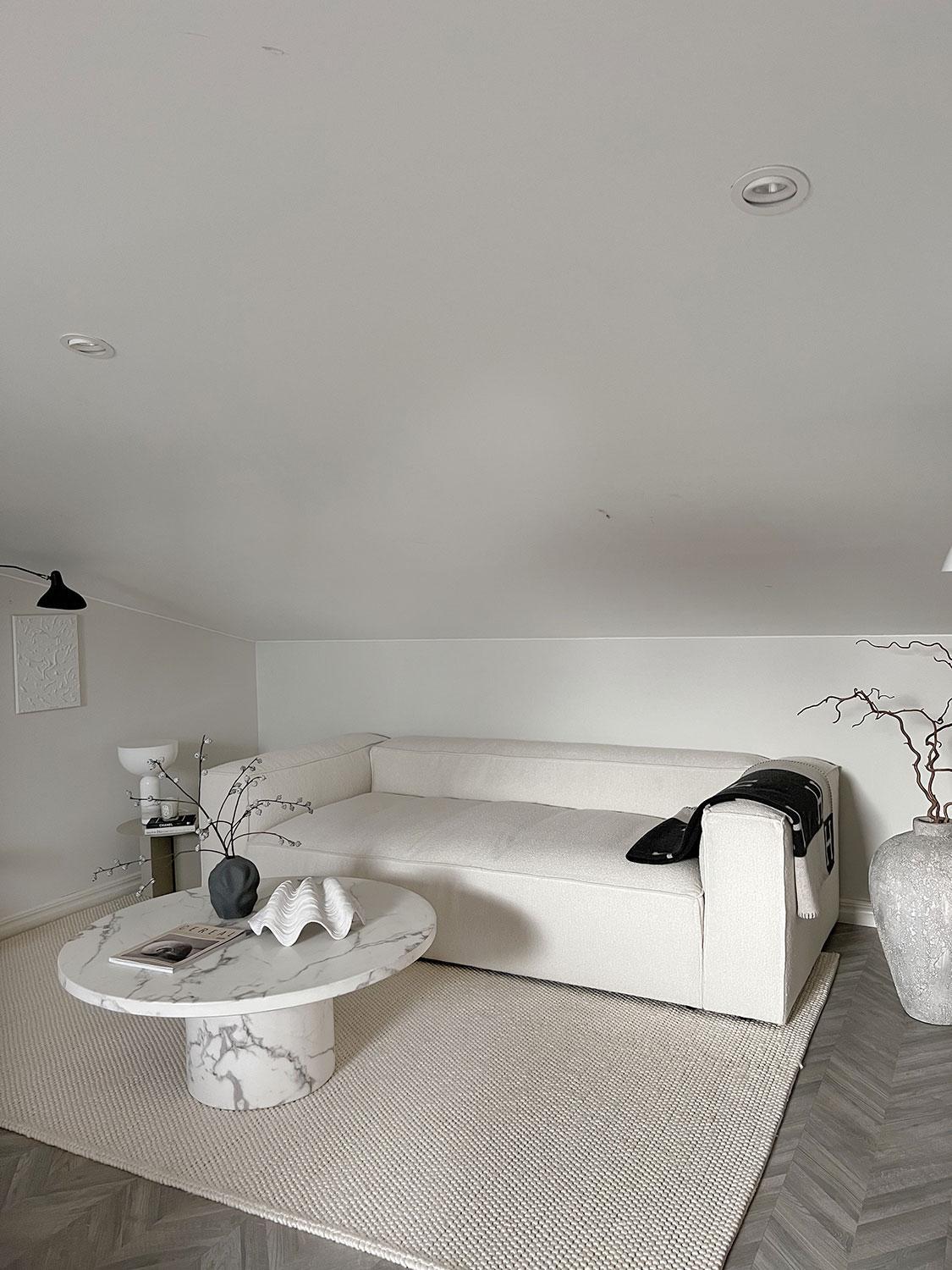 Decotique Grand 2-Personers Sofa Steam/Hvid