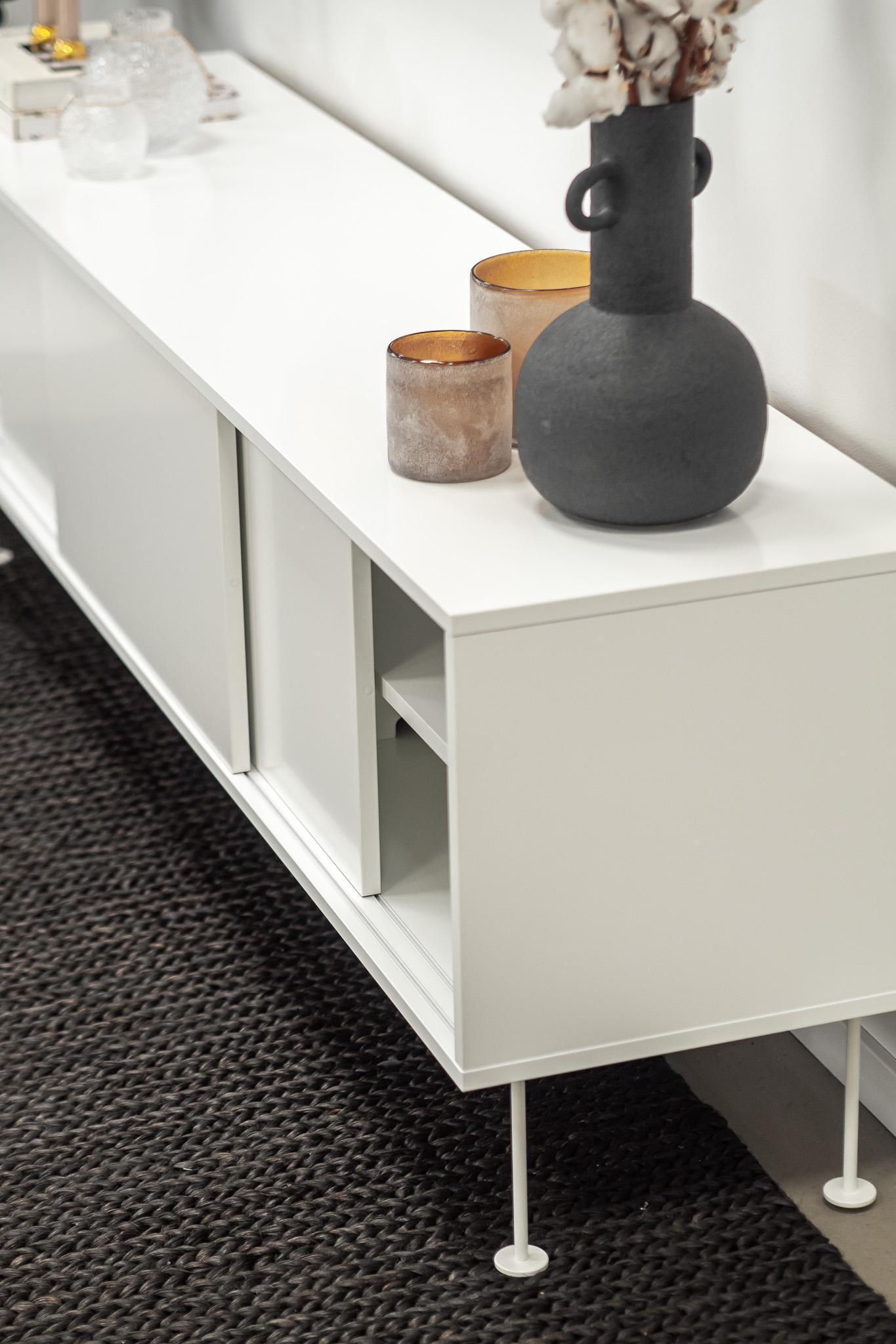 Decotique Vogue TV Bænk Med Ben 180 Hvid