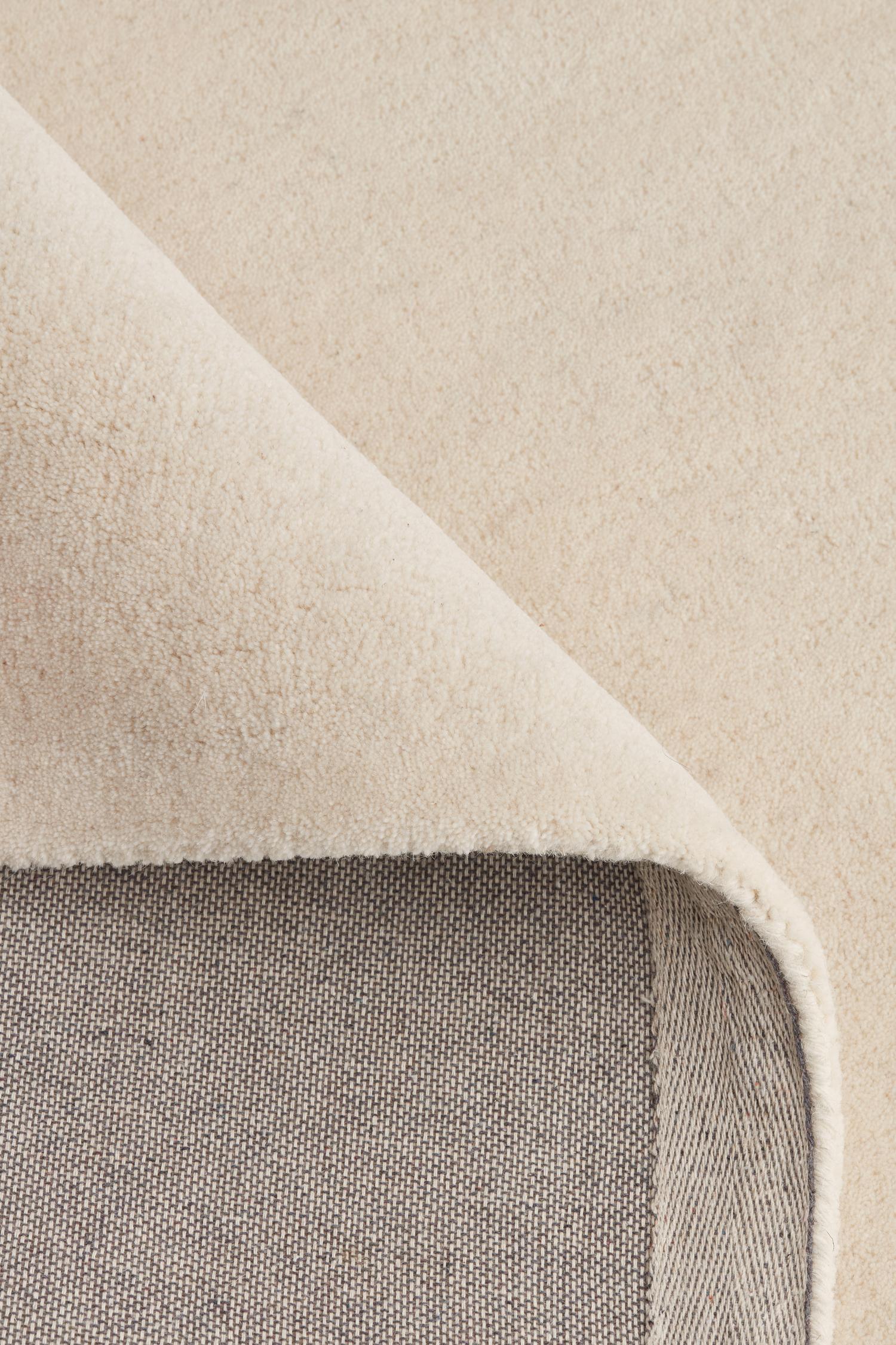Decotique Nordic Plain Gulvtæppe 180x270 Off-white