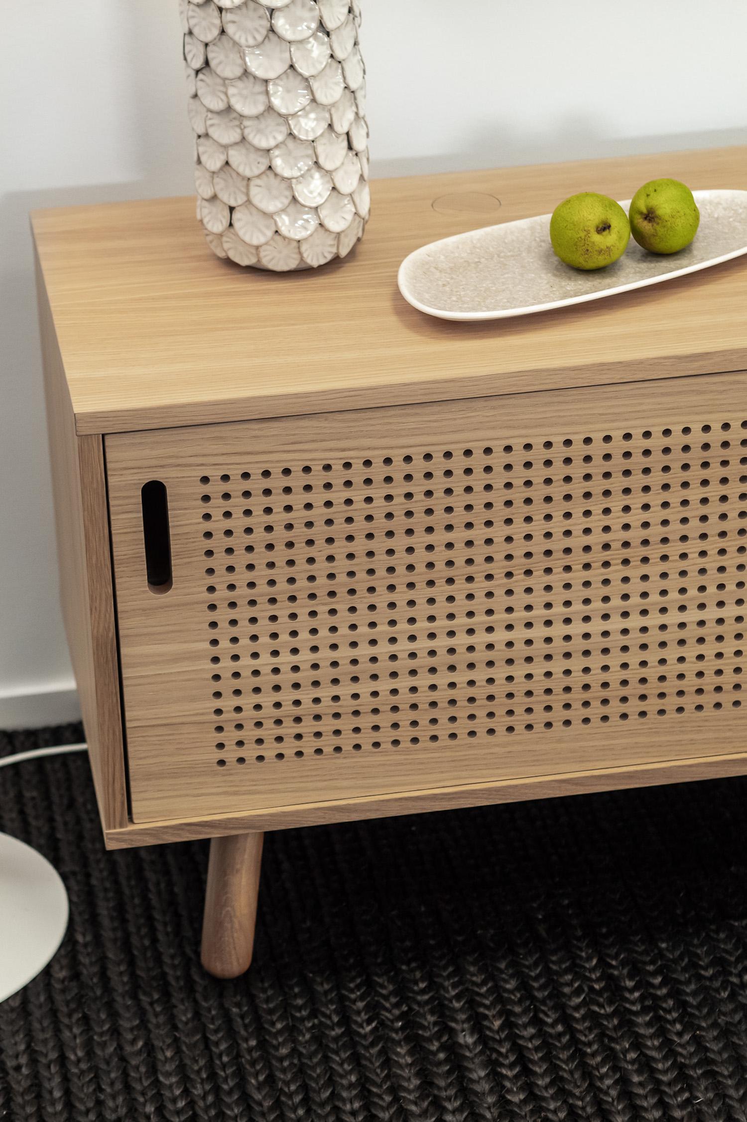 Ray Mediabänk 150 cm