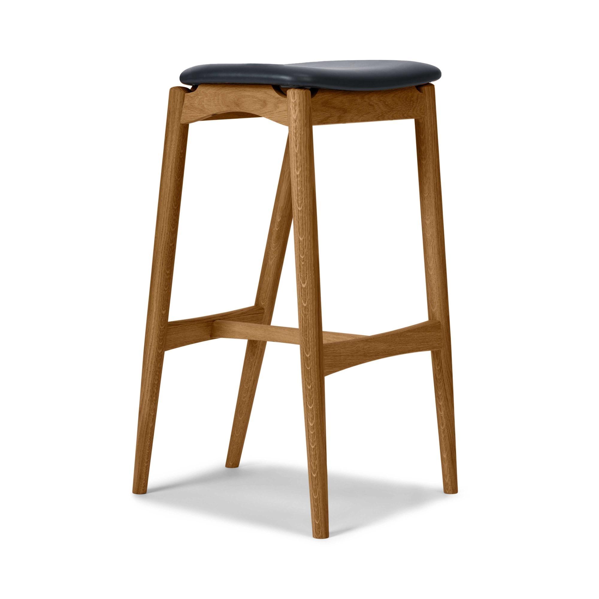 Sibast Furniture No 7 Bar Stool 65 Without Back Oiled Oak/Solid Black