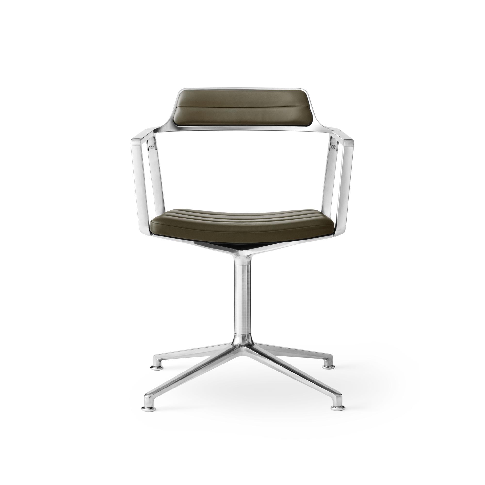 Vipp 452 Swivel Chair M. Floor Gliders Aluminum/ Bosco Green