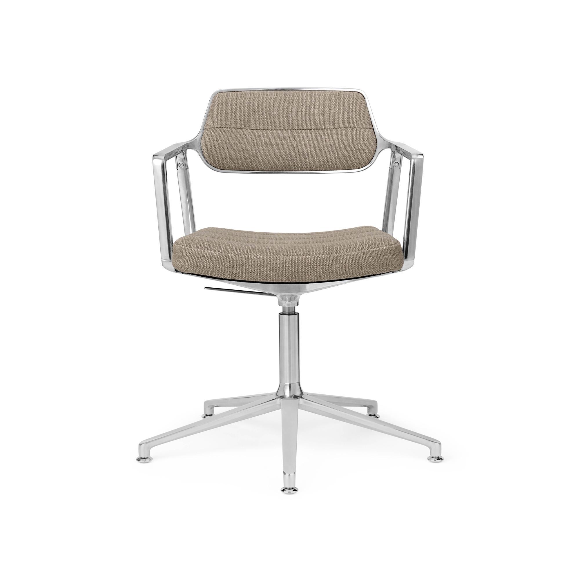 Vipp 453 Swivel+ Drejestol med Gulvglidere Aluminium/Dark Sand