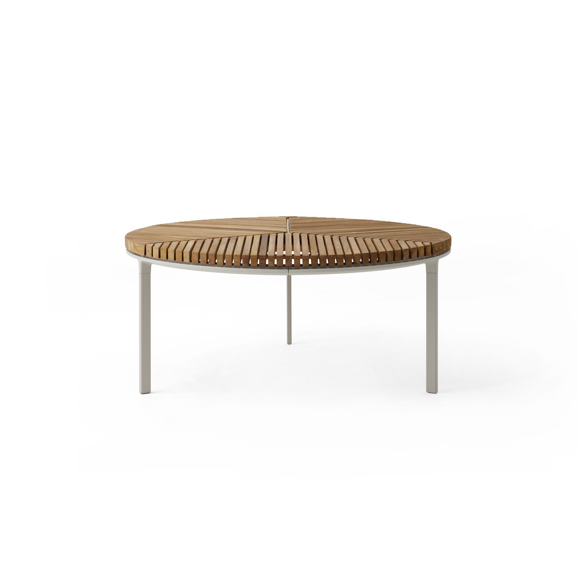 Vipp 716 Open-Air Outdoor Coffee Table Ø90 cm Light Gray/Teak