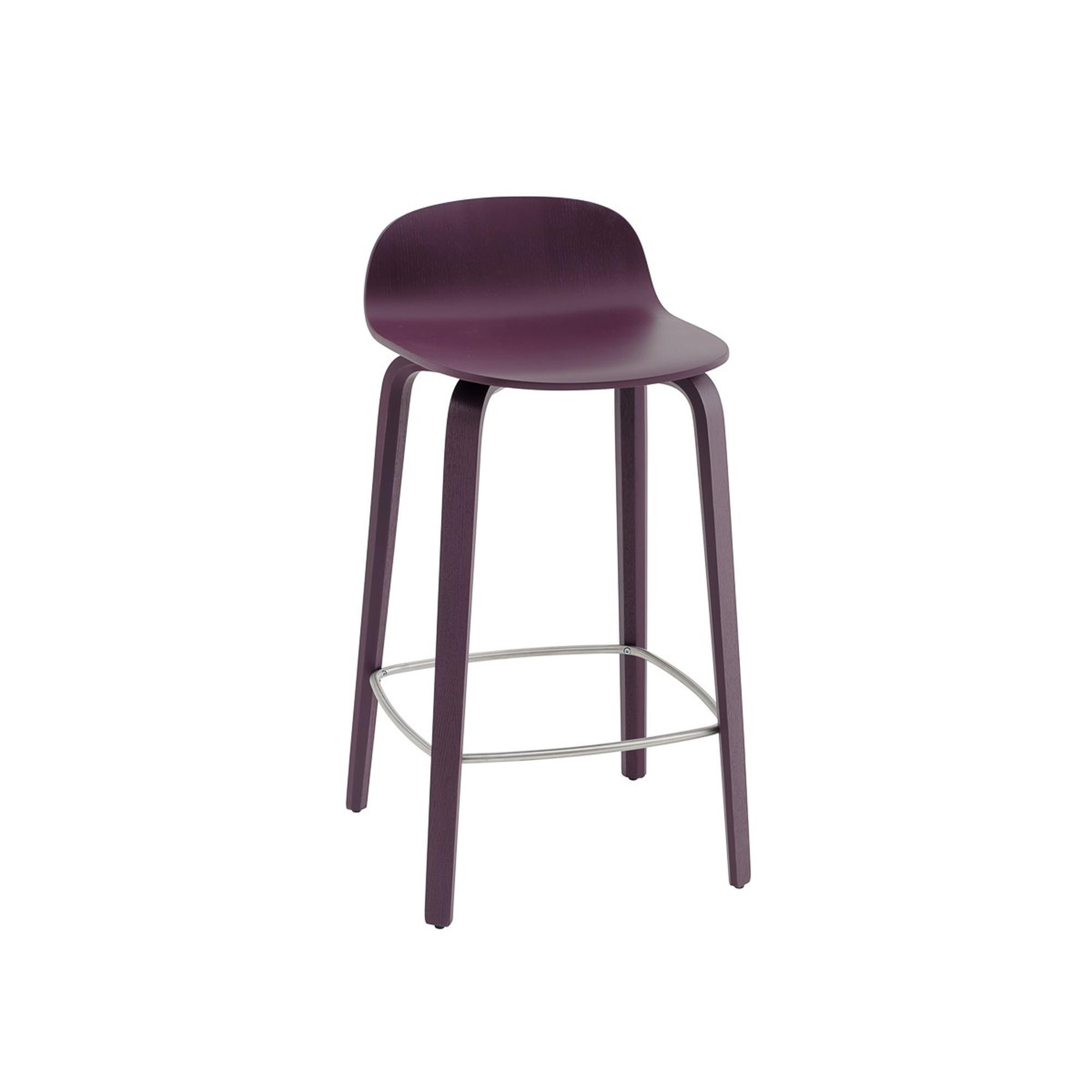 Muuto Visu Bar Stool With Wooden Base H65 Dark Plum